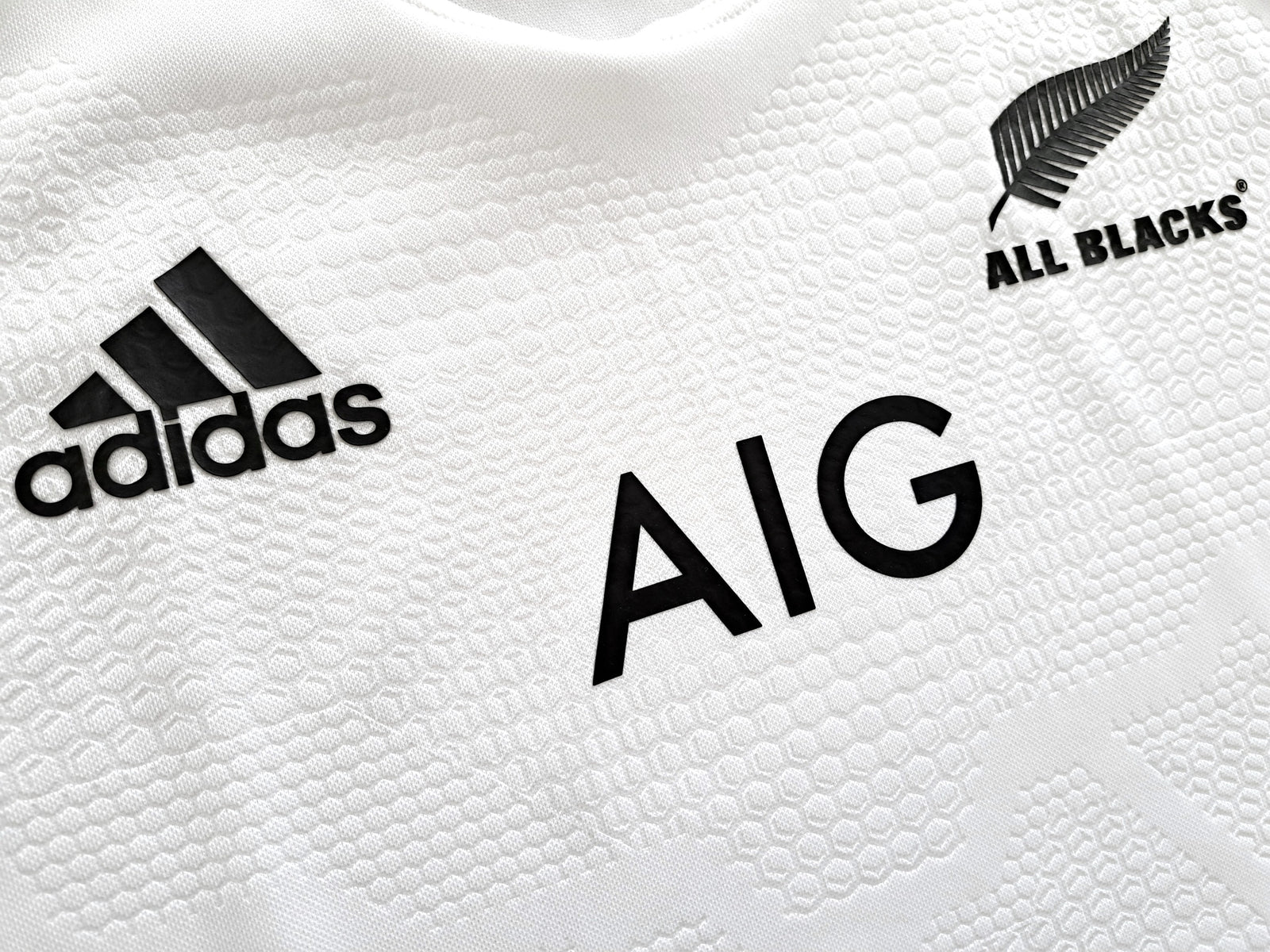 2019 New Zealand Away Rugby Shirt (XL)