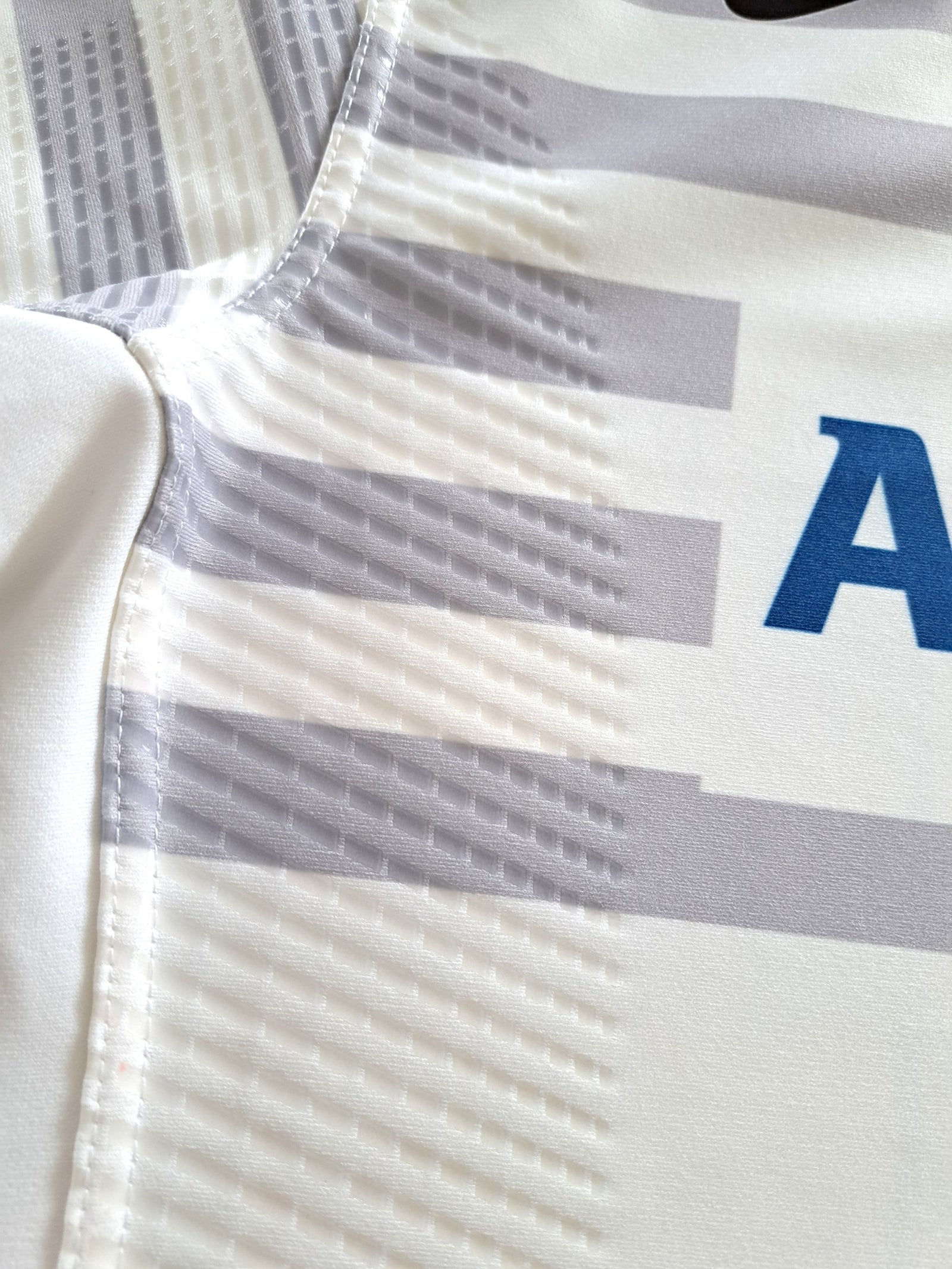 2012/13 Saracens Away Premiership Player Issue Rugby Shirt (XL)