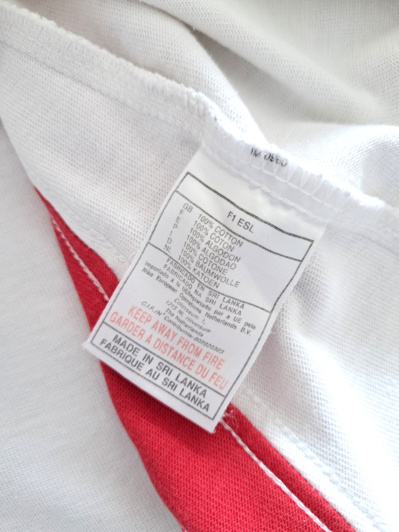 2001/02 England Home Rugby Shirt. (Kids)