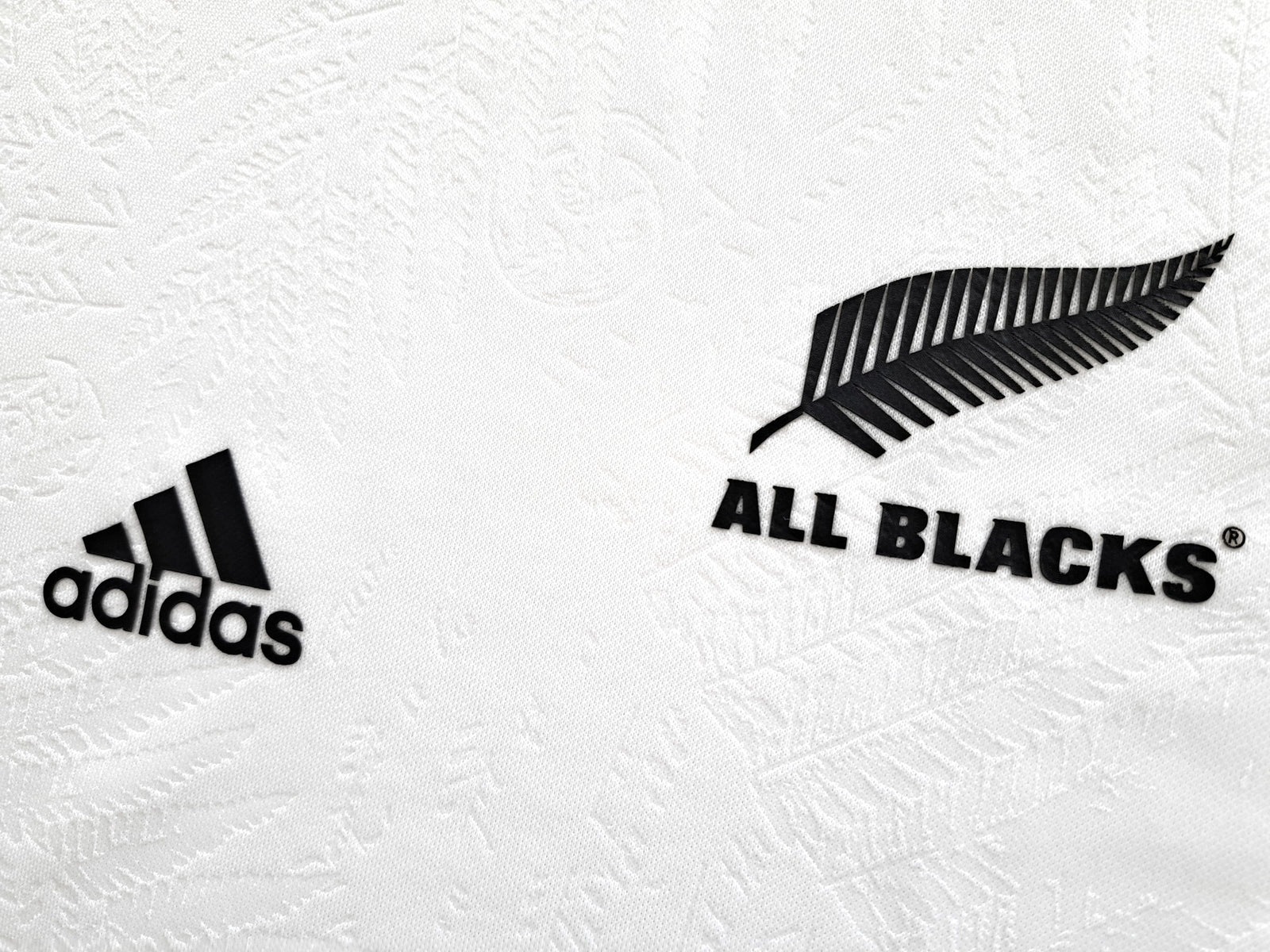 2019 New Zealand Away World Cup Rugby Shirt (L)