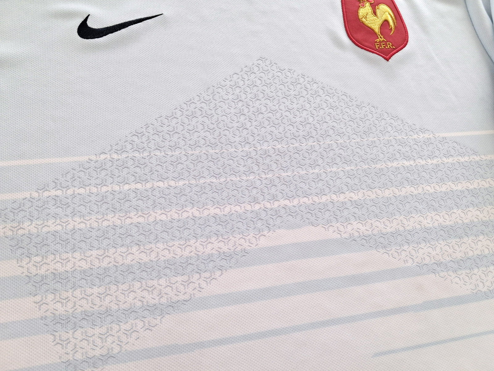 2011/12 France Away Rugby Shirt (M)