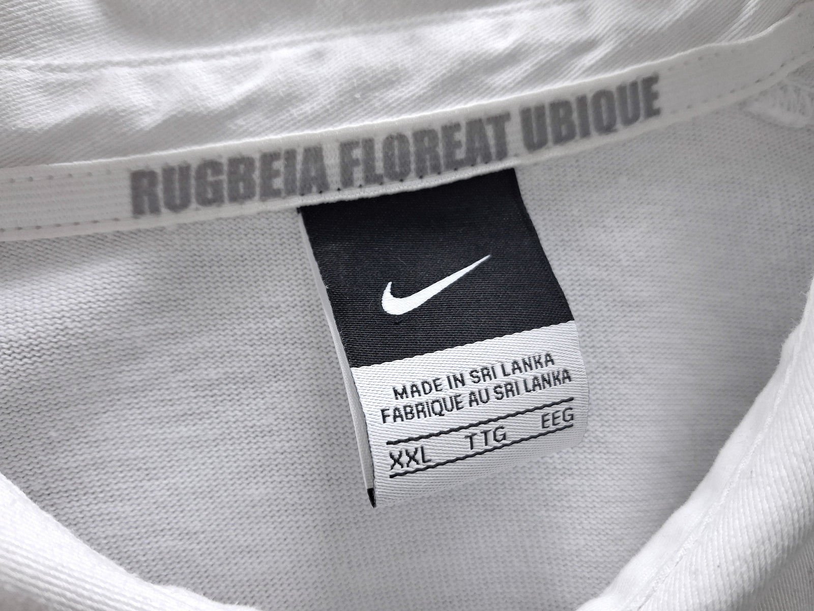 2010/11 England Home Rugby Shirt. (XXL)