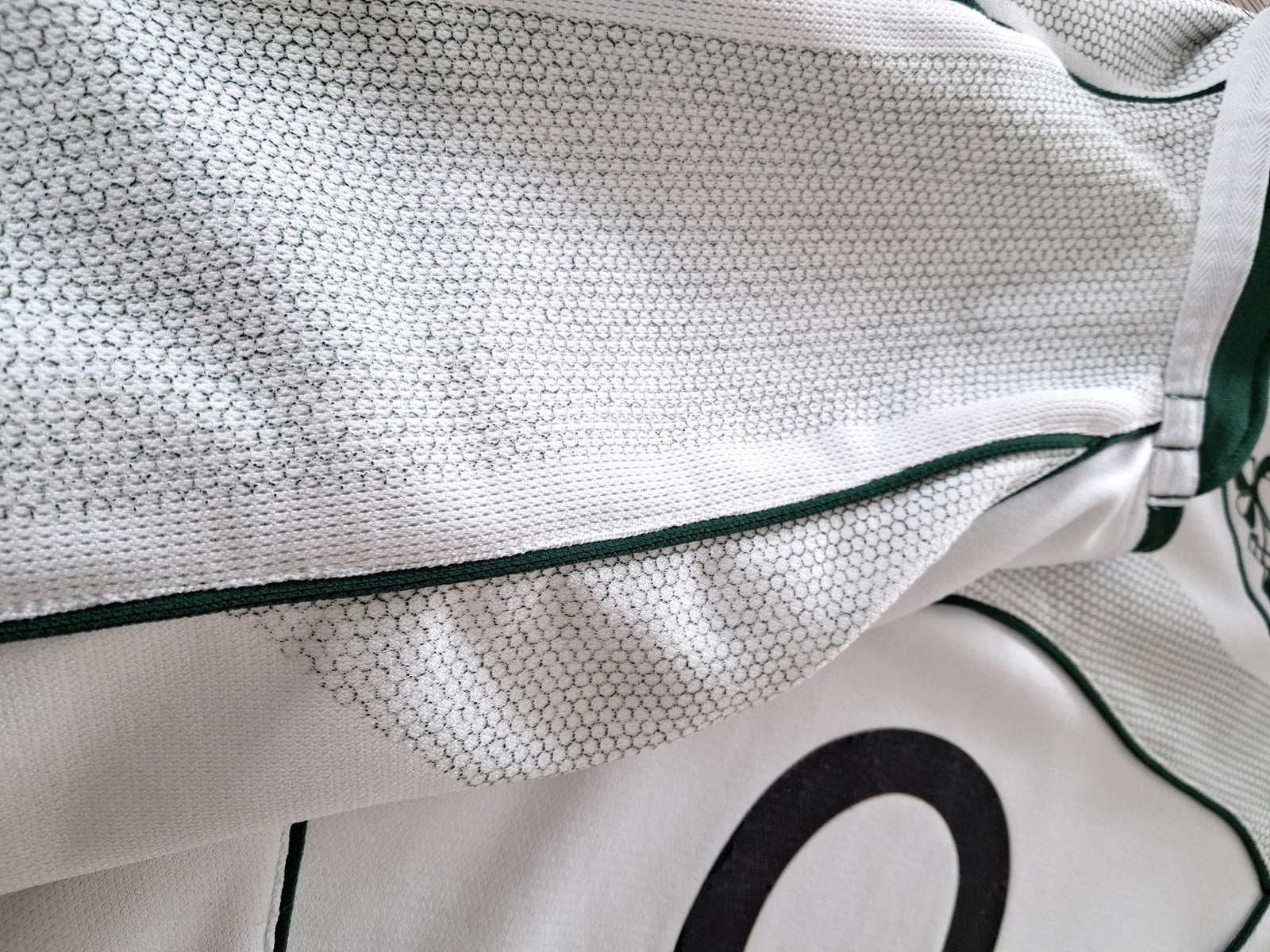 2007/08 Ireland Away Pro-Fit Rugby Shirt (M)
