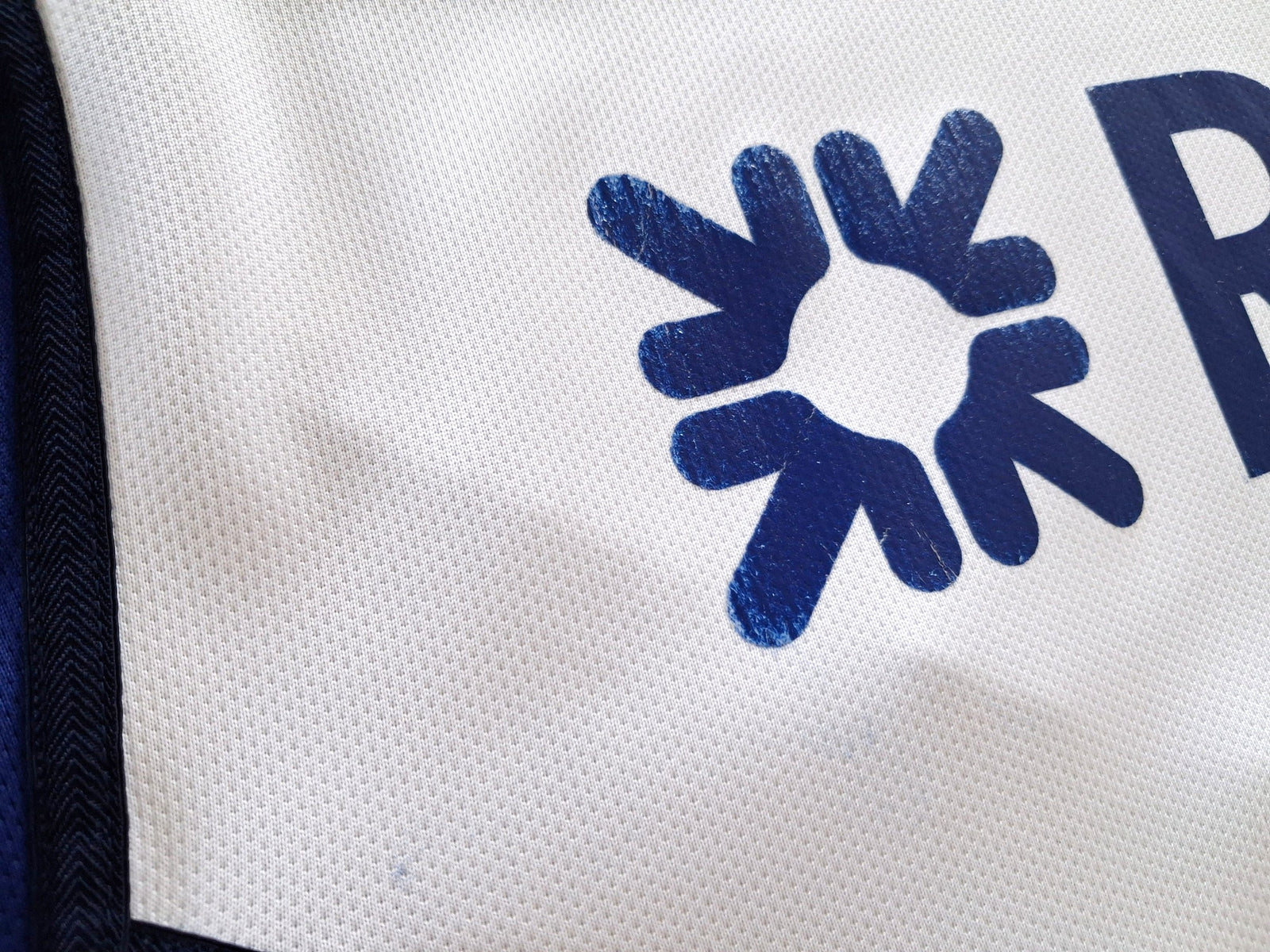 2011/12 Scotland Away Rugby Shirt (M)
