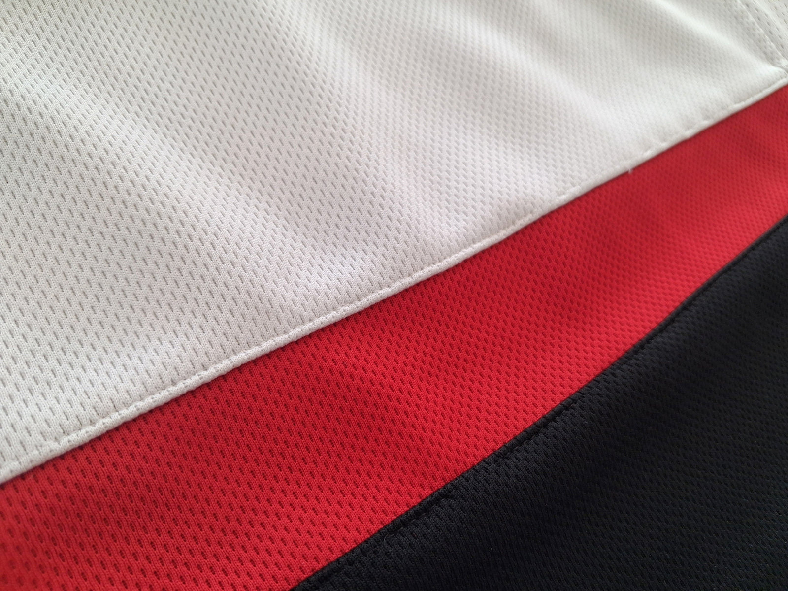 2006/07 Saracens Away Pro-Fit Rugby Shirt (M)