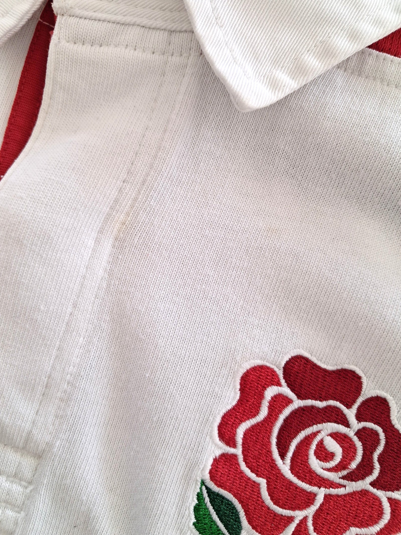 2003/04 England Home Rugby Shirt. (L)
