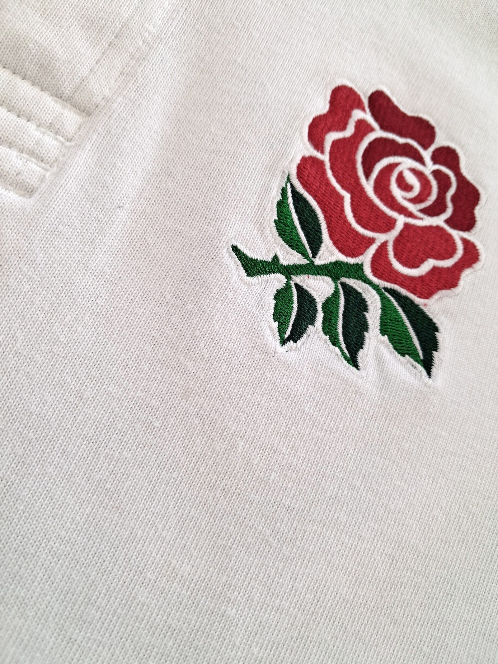2003/04 England Home Rugby Shirt. (L)