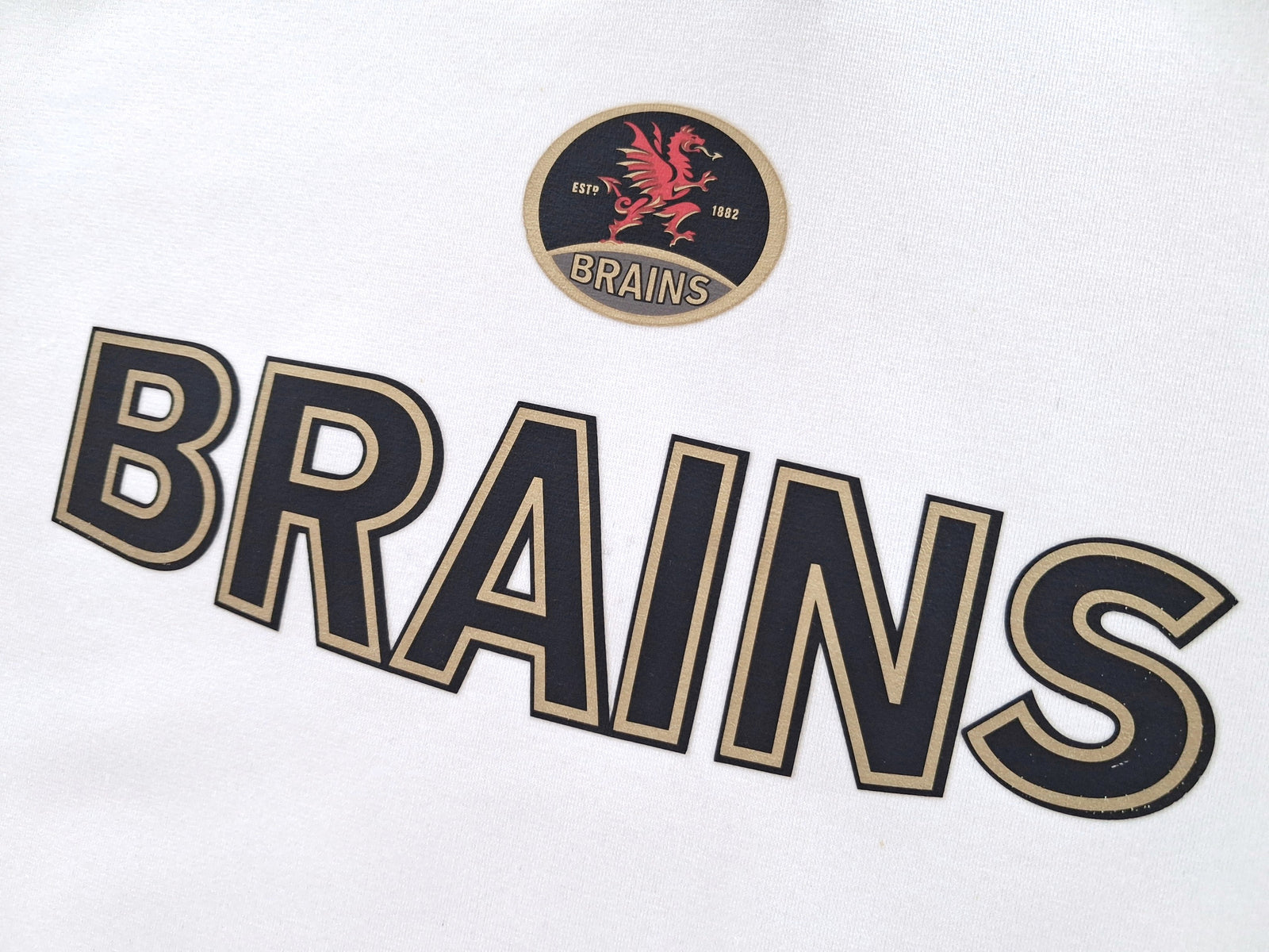 2004/05 Wales Away Pro-Fit Rugby Shirt (S)