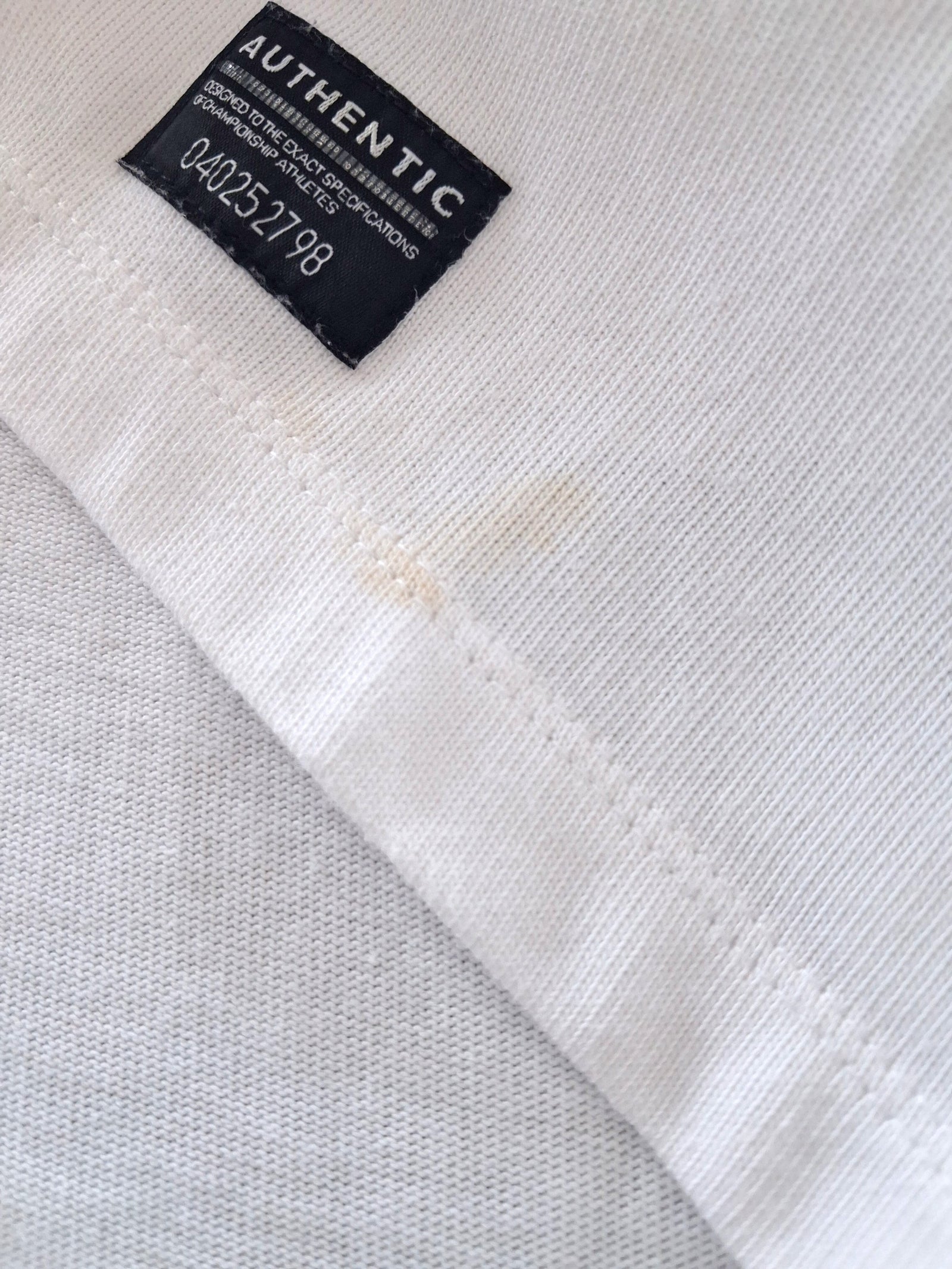 2011/12 England Home Rugby Shirt. (XL)