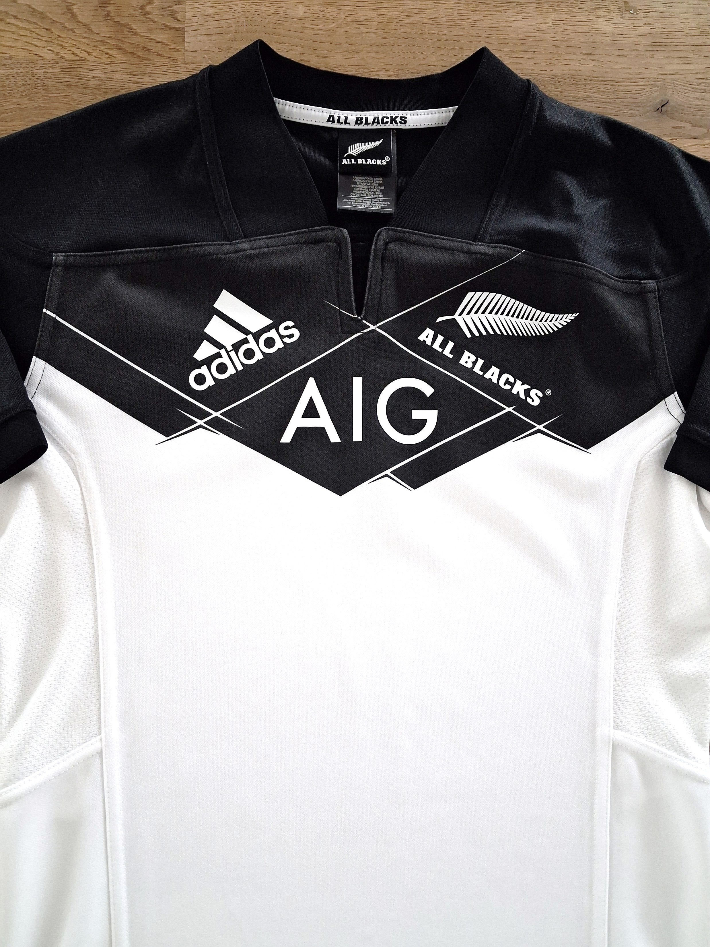 2016 New Zealand Away Rugby Shirt
