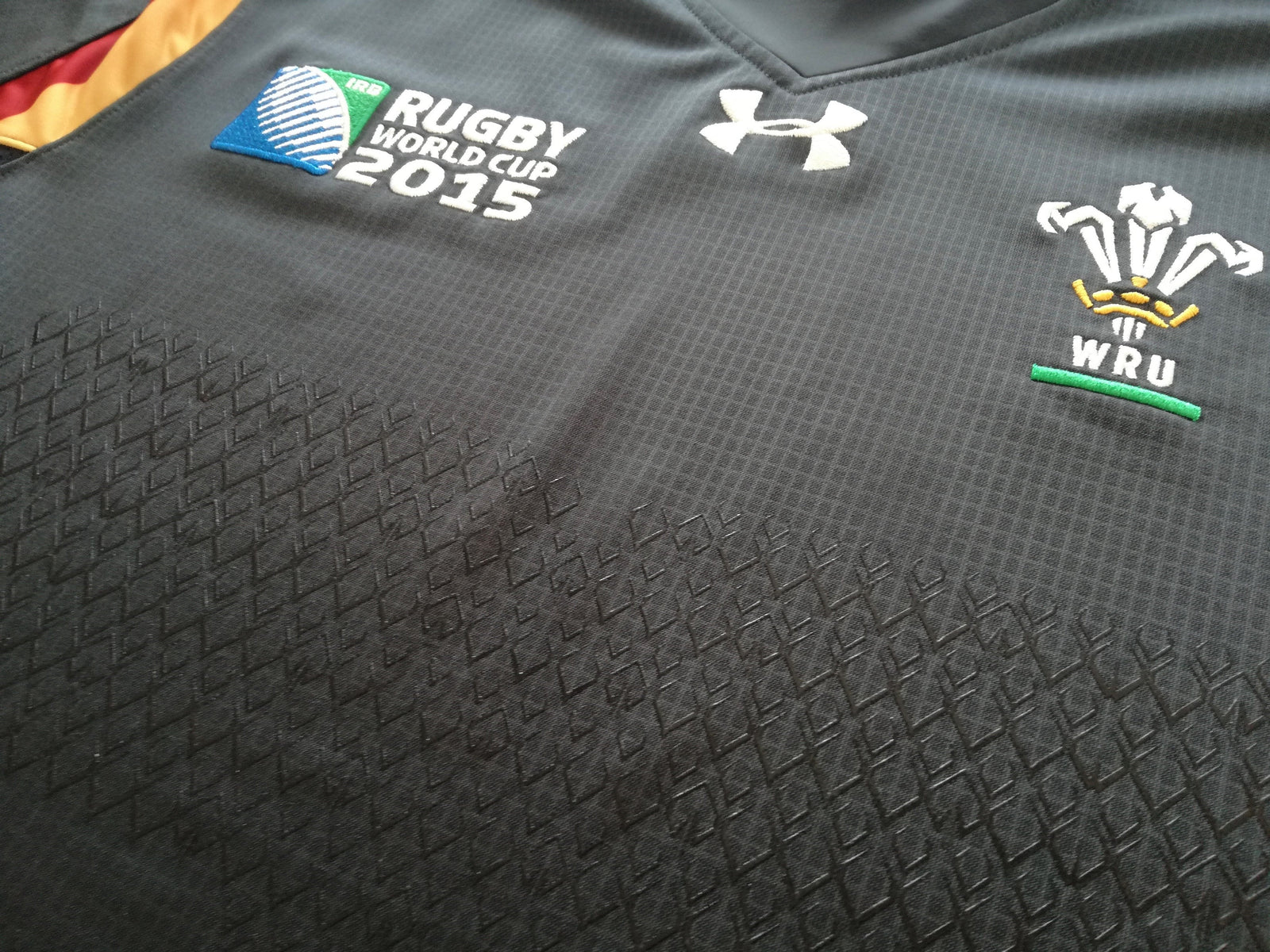 2015 Wales Away World Cup Pro-Fit Rugby Shirt (M)
