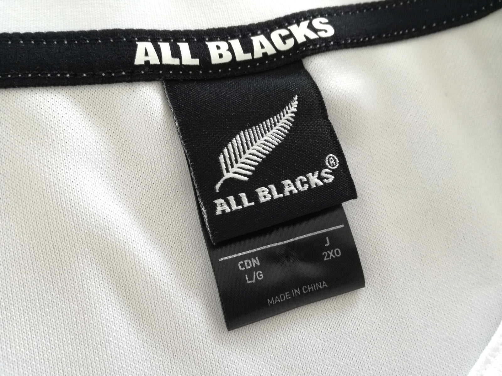 2019 New Zealand Away World Cup Rugby Shirt (L)