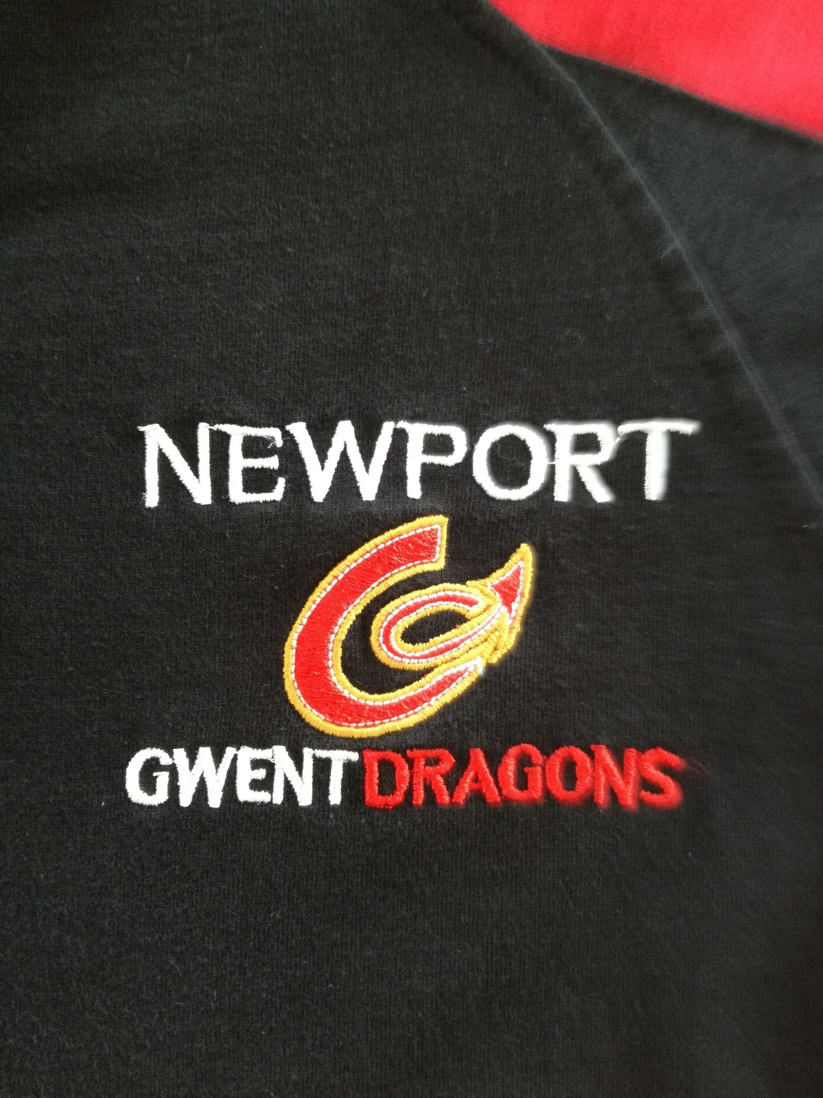 2003/04 Newport Gwent Dragons Home Rugby Shirt (S)