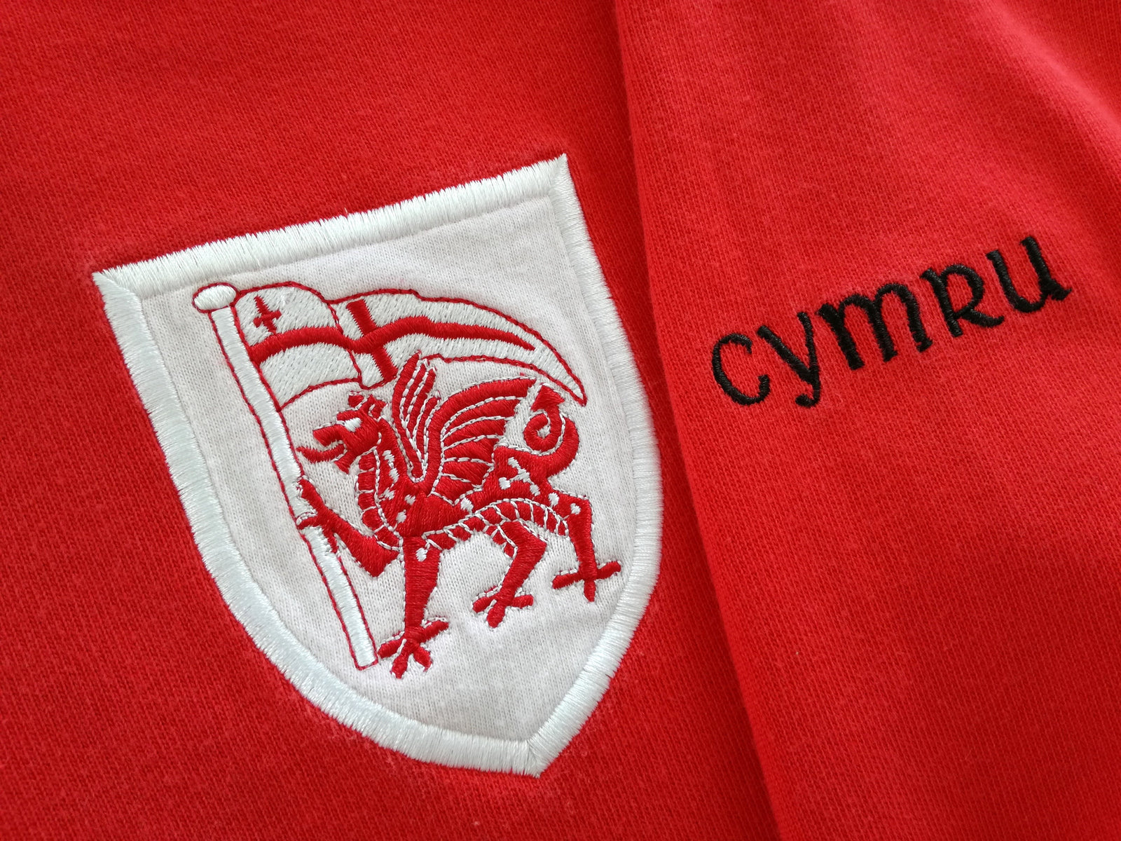 2004/05 London Welsh Home Rugby Shirt. (M)