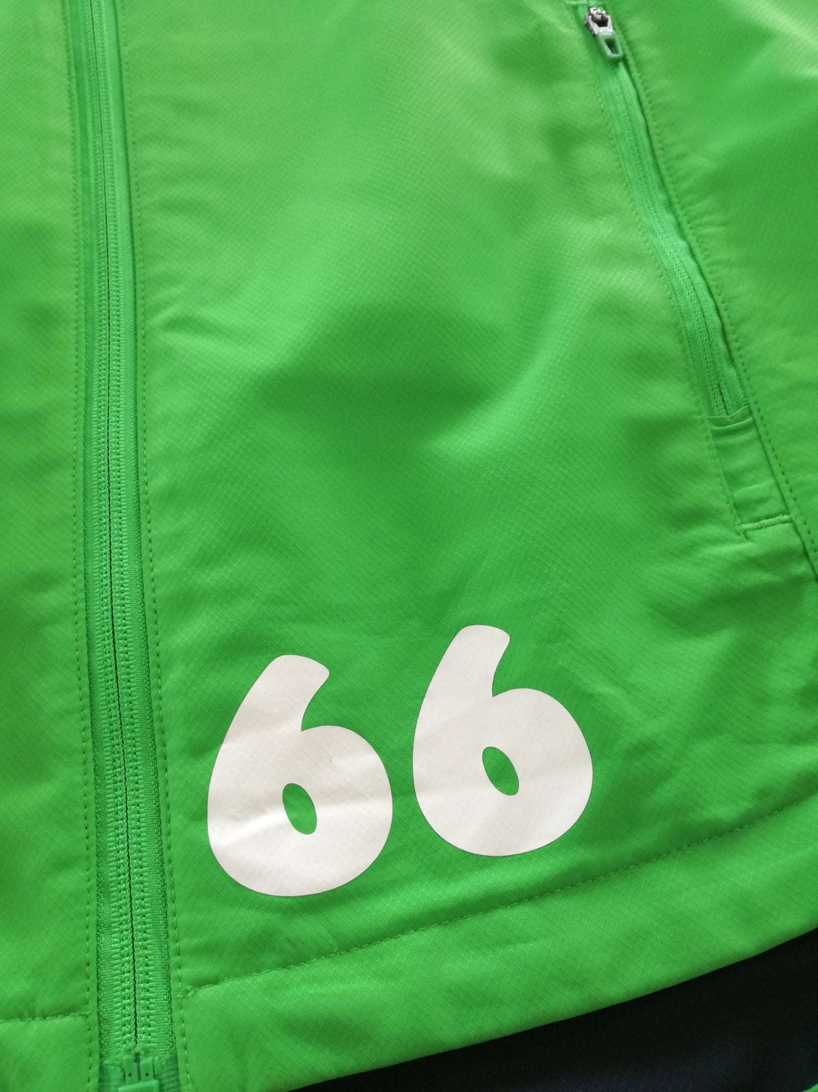 2013/14 Leicester Tigers Player Issue Track Jacket #66 (M)