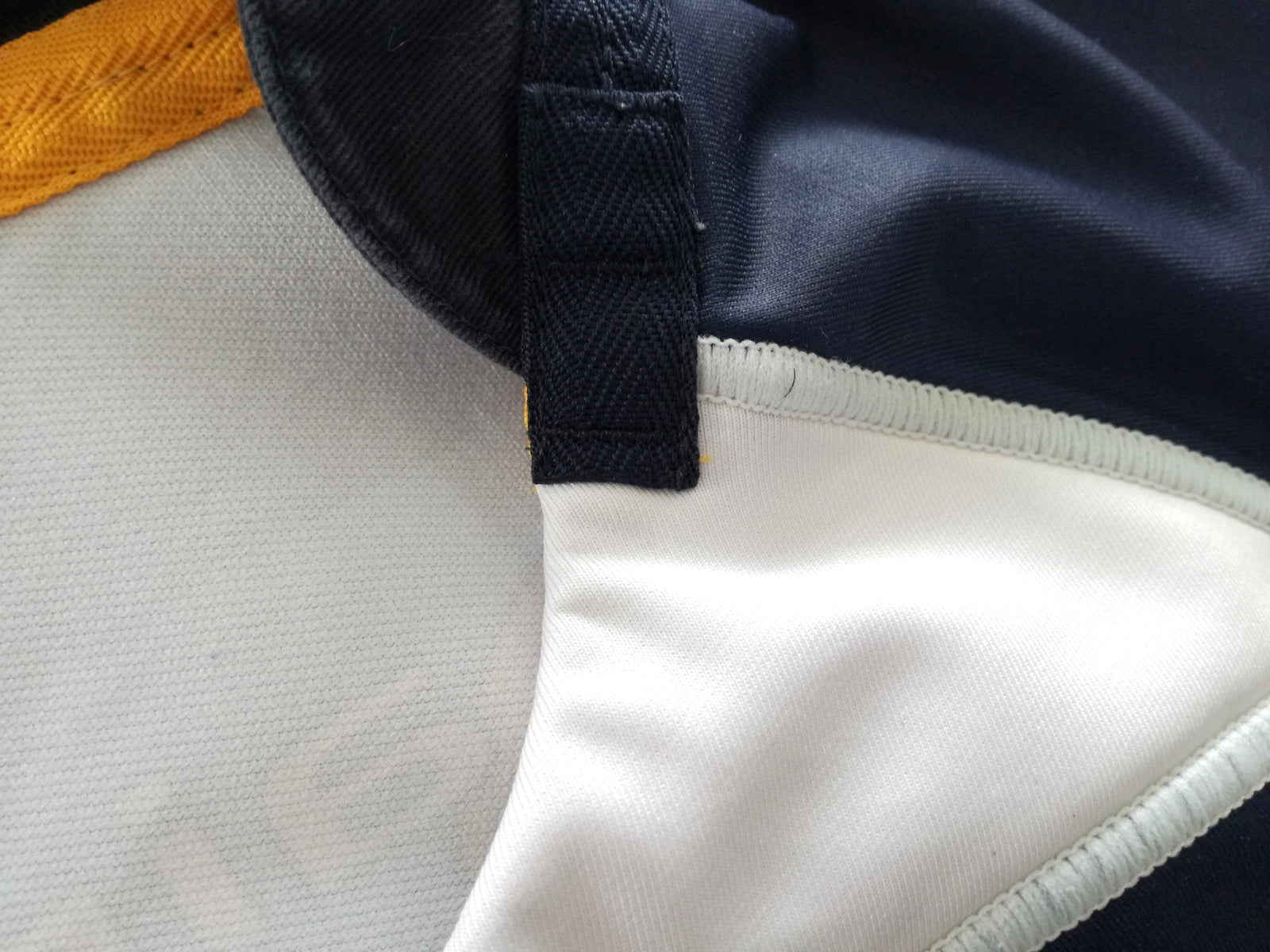 2009/10 Leinster Woman Home Player Issue Rugby Shirt #4 (L)