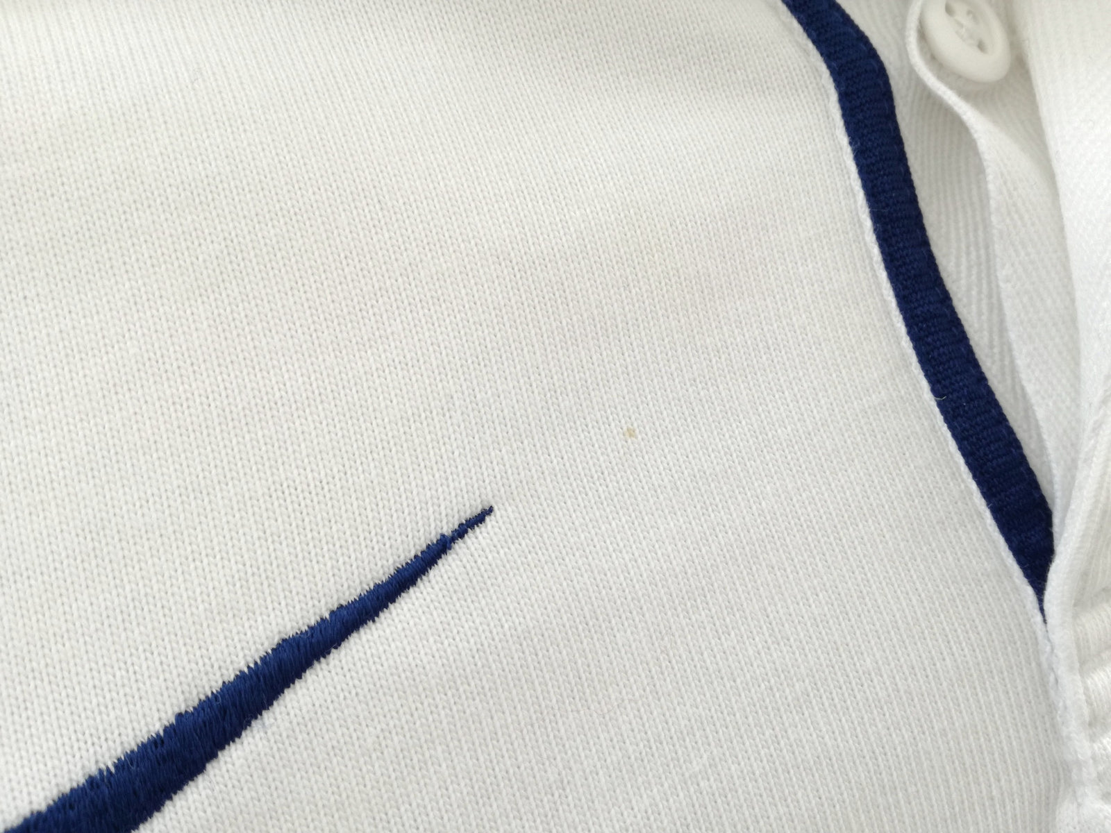 2003/04 France Away Rugby Shirt. (S)