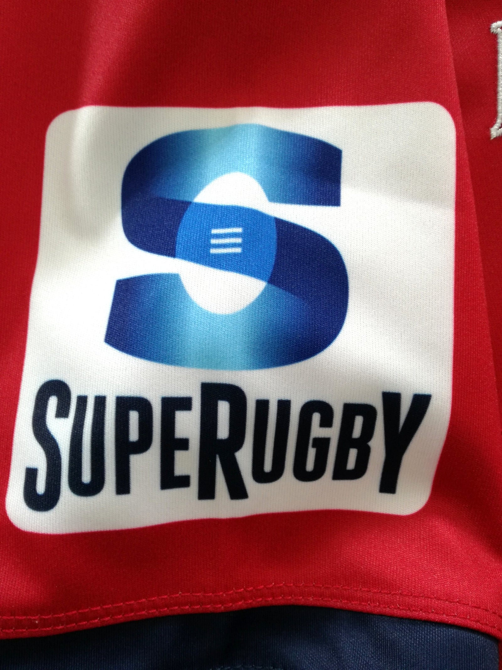 2017 Queensland Reds Home Super Rugby Shirt (L)