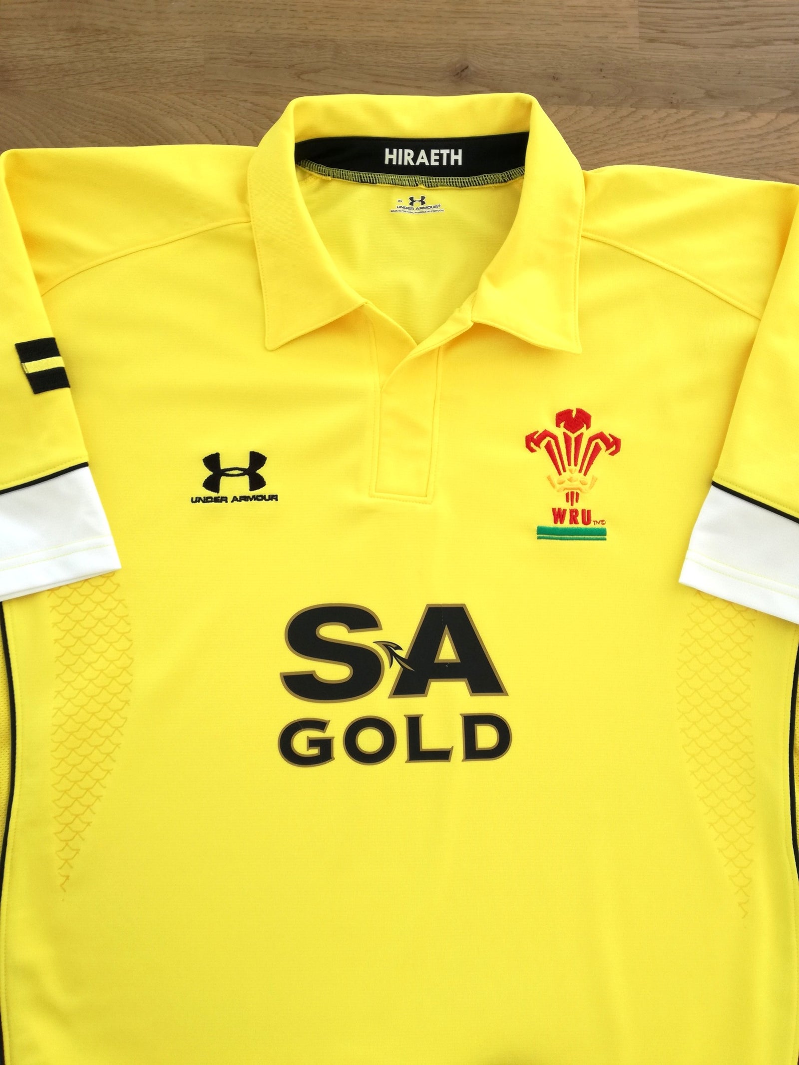 2008/09 Wales Away Rugby Shirt