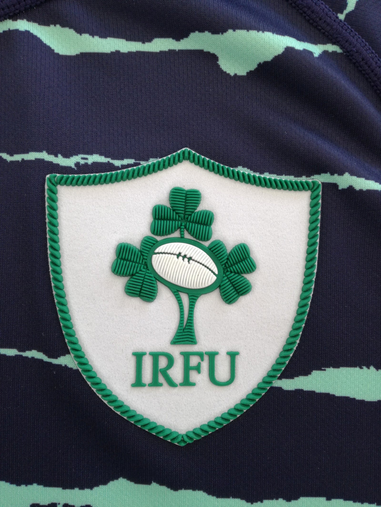 2022/23 Ireland Away Vapodri Rugby Shirt (XXL)