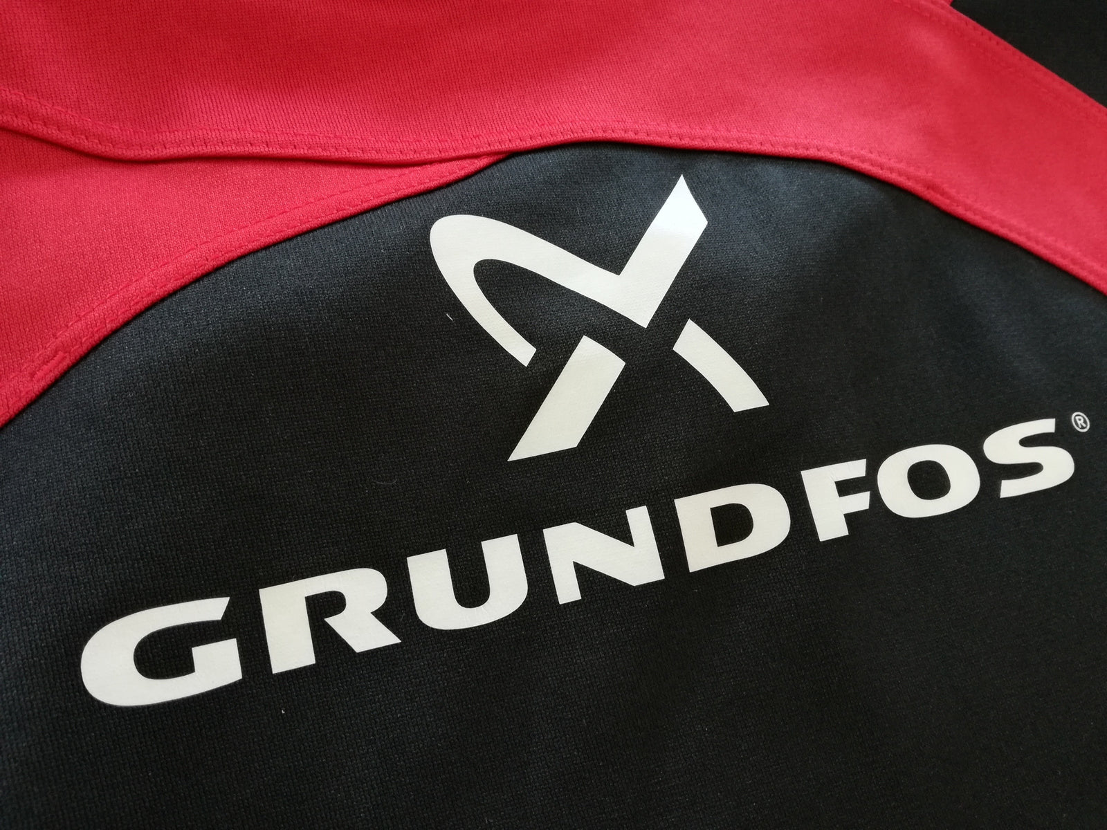 2010/11 Saracens Home Rugby Shirt (XL)