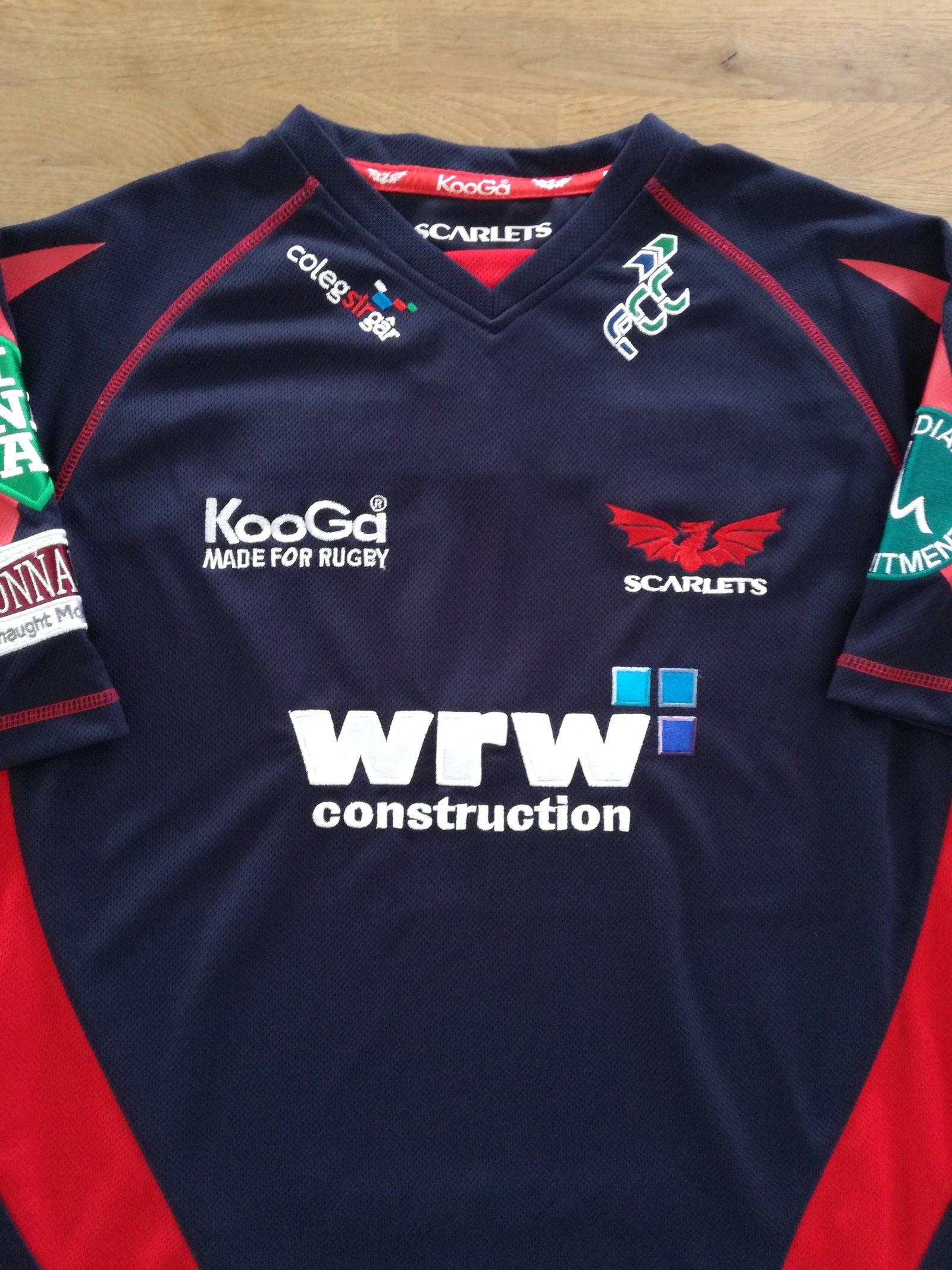 2008/09 Scarlets Away Rugby Shirt