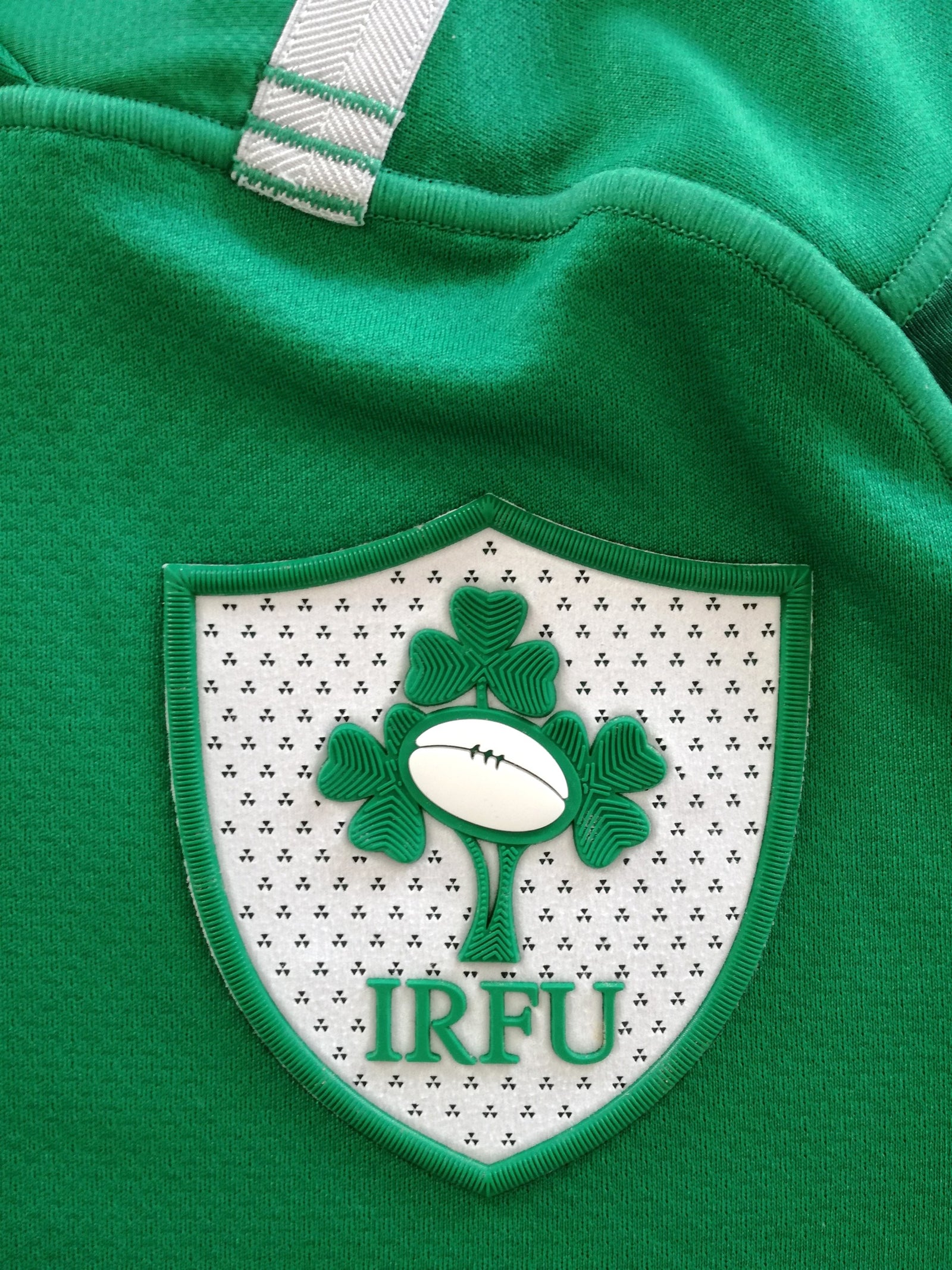 2017/18 Ireland Vapodri+ Rugby Shirt (M)