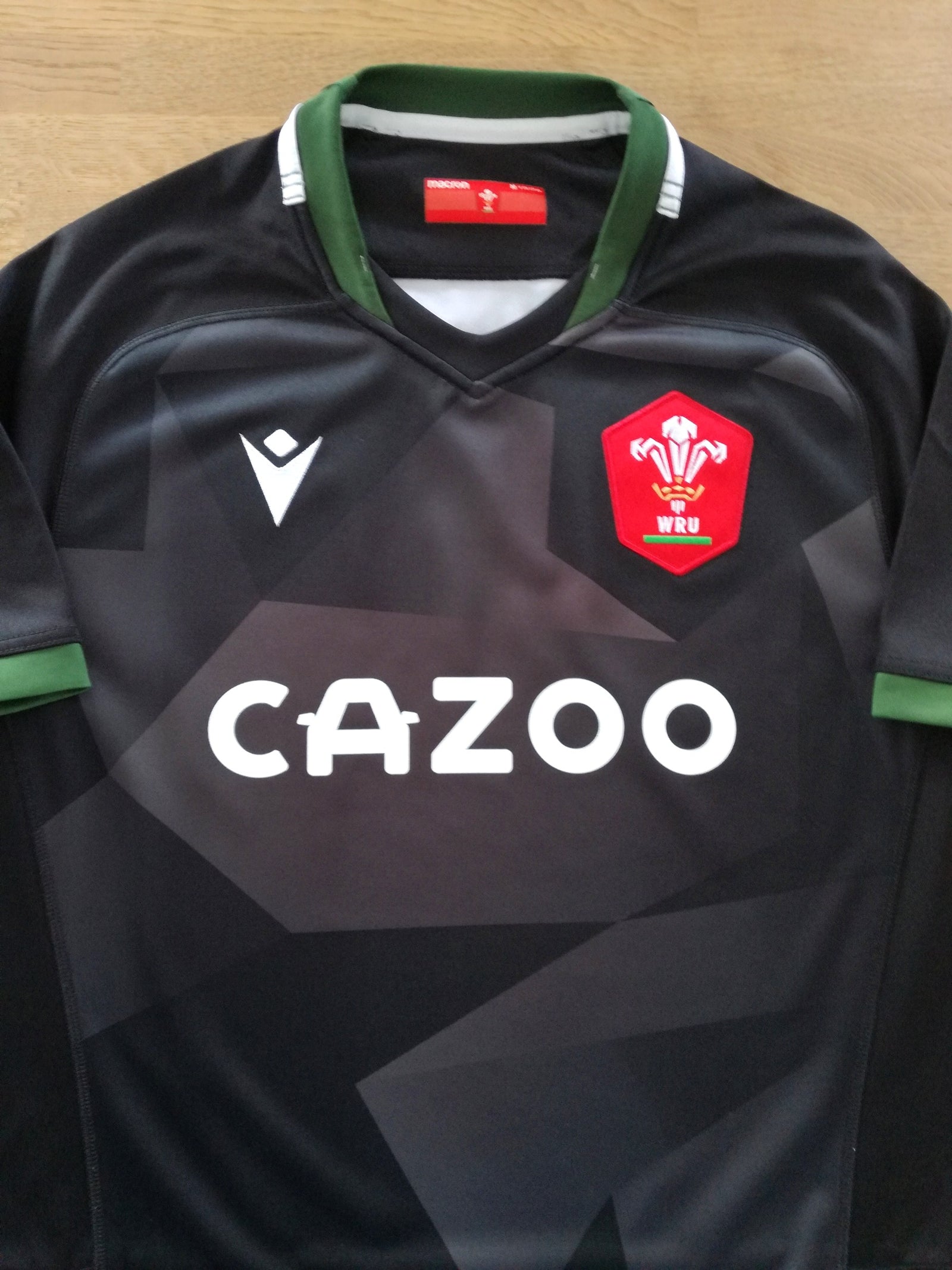 2021/22 Wales Away Rugby Shirt