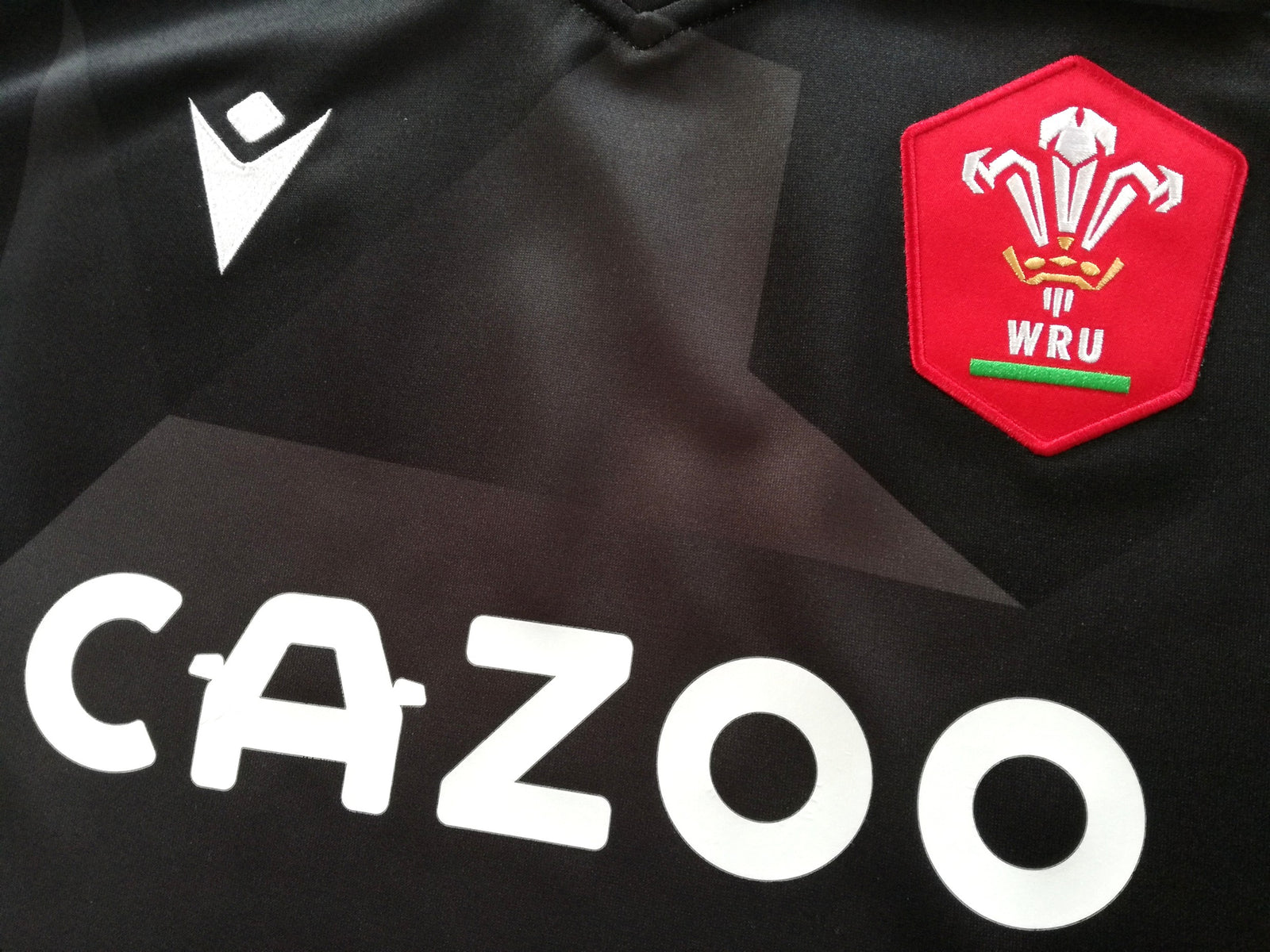 2021/22 Wales Away Rugby Shirt (M)