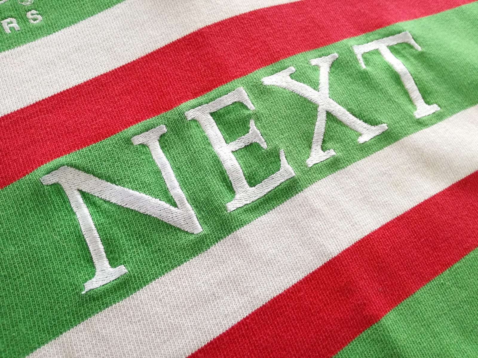1997/98 Leicester Tigers Home Rugby Shirt. (S)