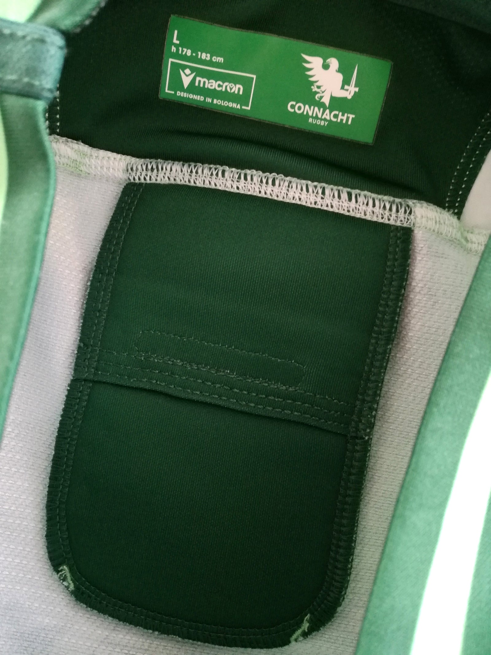 2023/24 Connacht 'Age Grade' Player Issue Training Shirt (L)