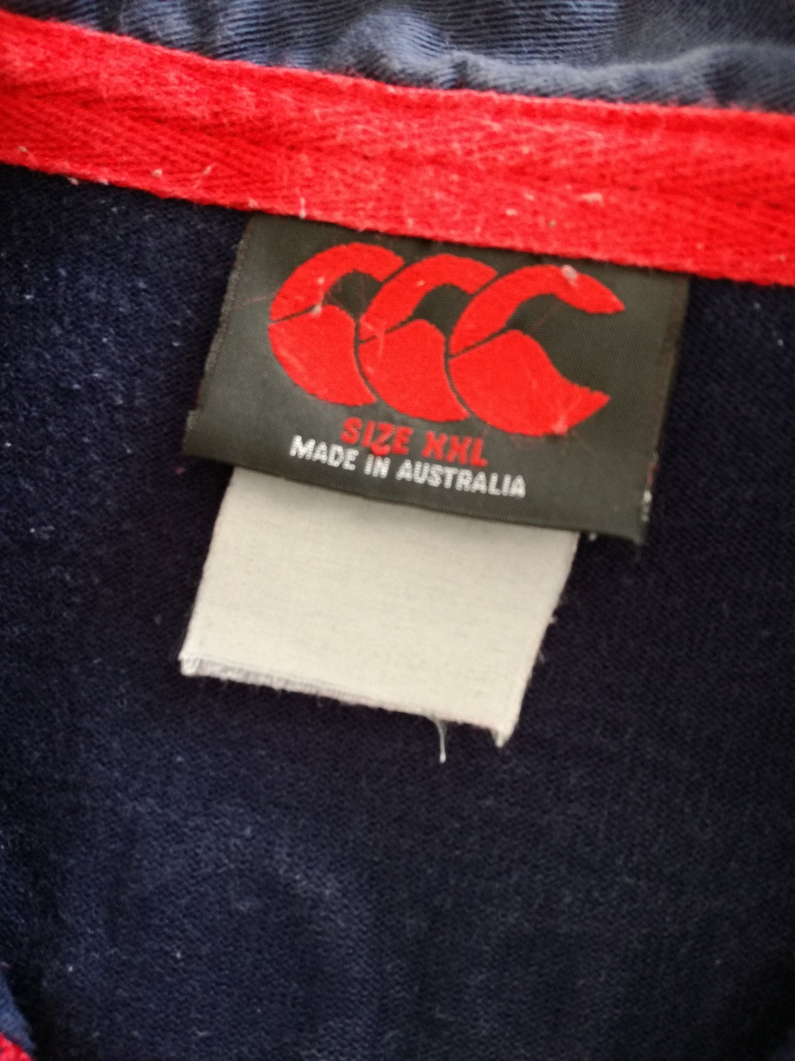 2004 Waratahs Leisure Rugby Shirt (XXL)