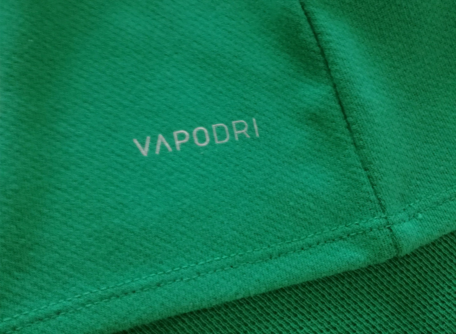 2020/21 Ireland Home Vapodri Rugby Shirt. (W) (Size 12) *BNWT*