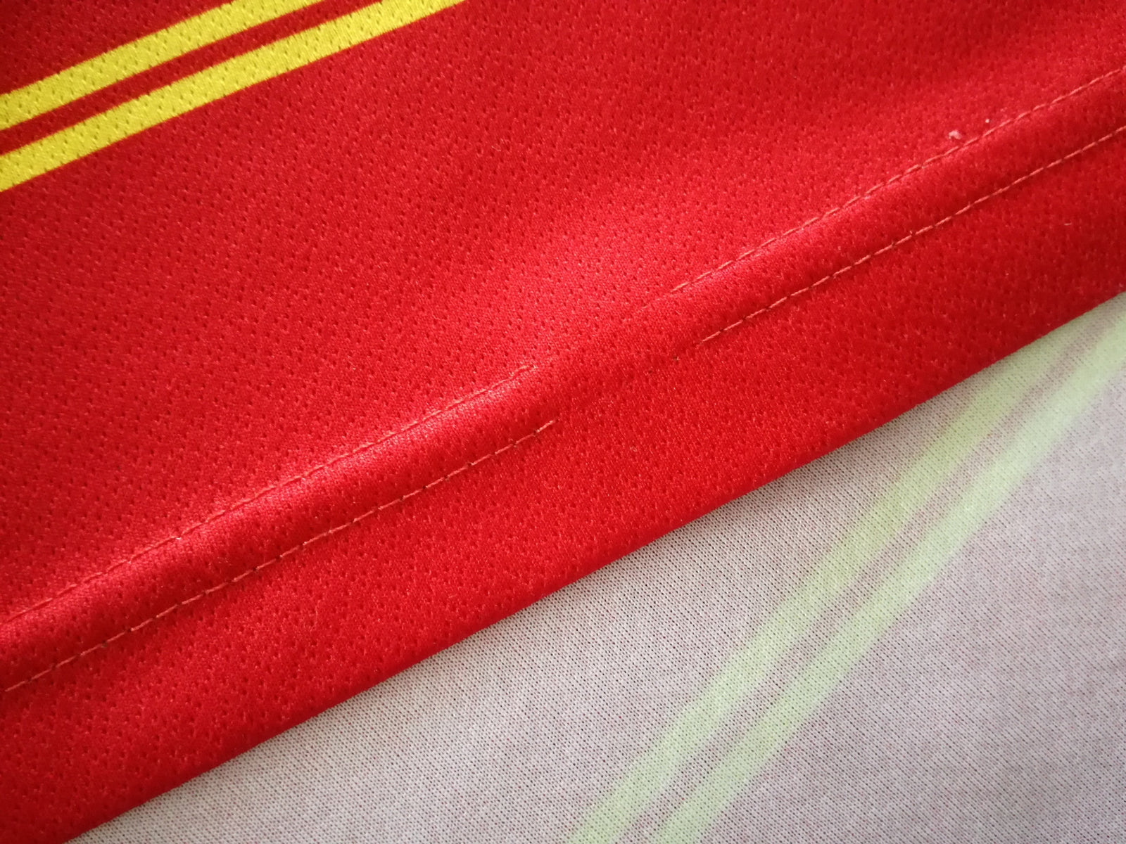 2012/13 Perpignan Home Rugby Shirt (M)