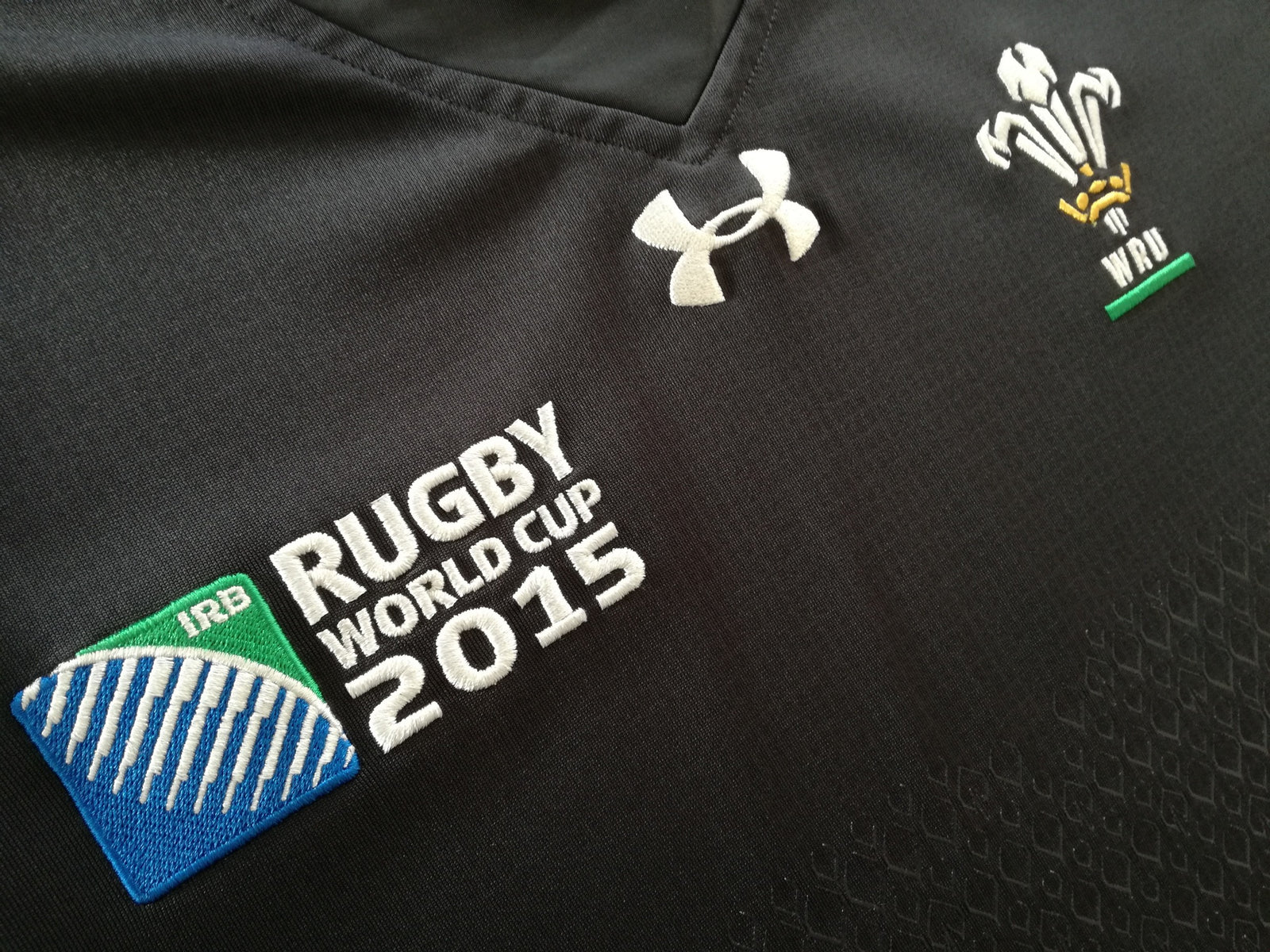 2015 Wales Away World Cup Pro-Fit Rugby Shirt (M)