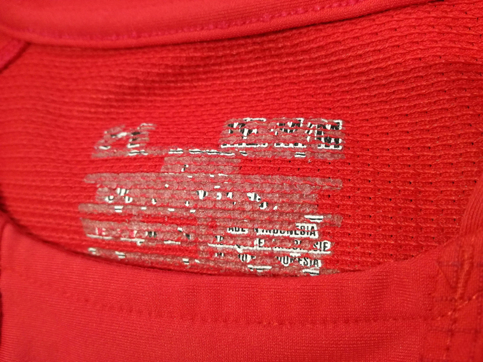 2013/14 Wales Home Player Issue Rugby Shirt (M)