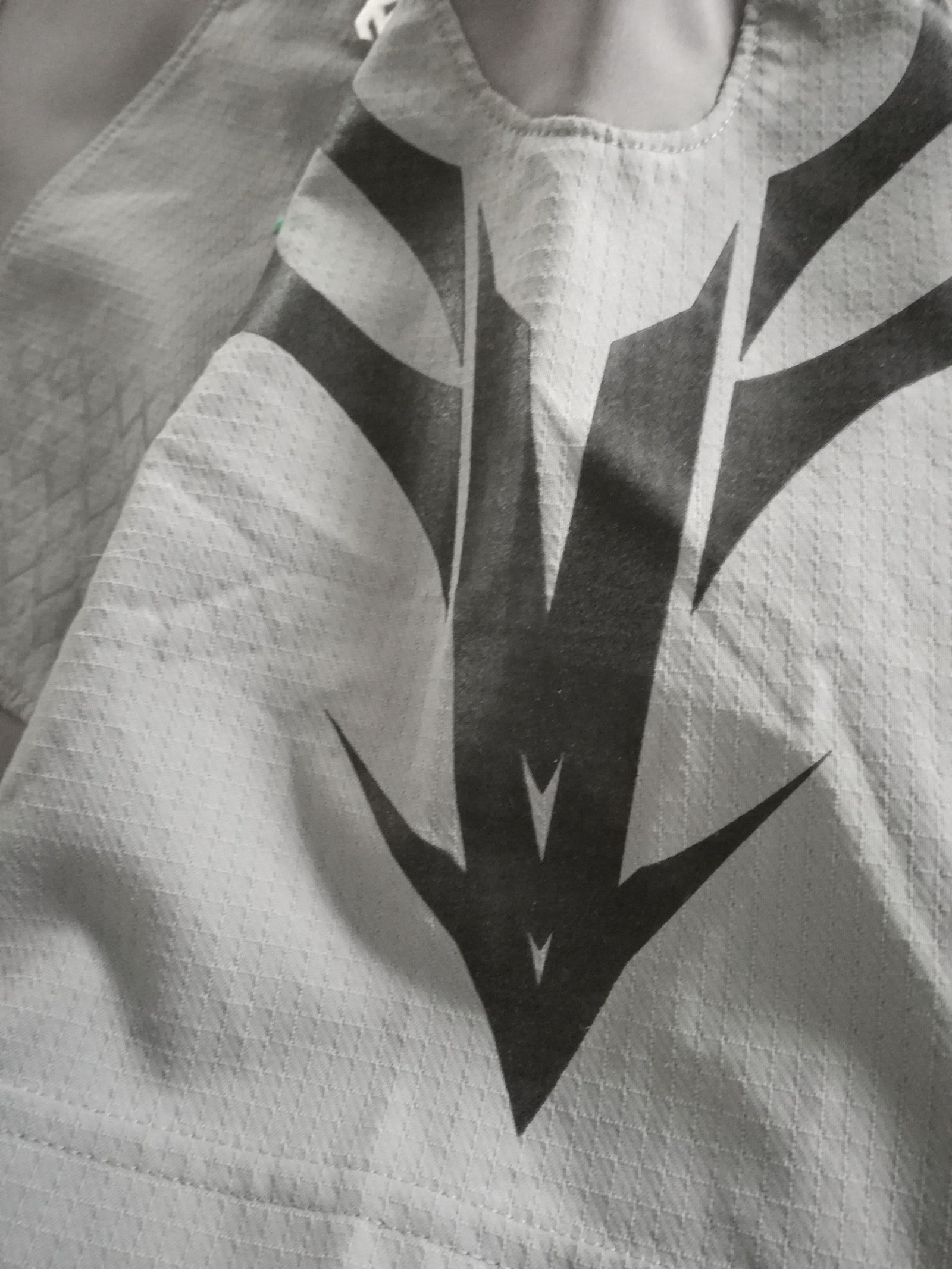 2013/14 Wales Away Player Issue Rugby Shirt (M)