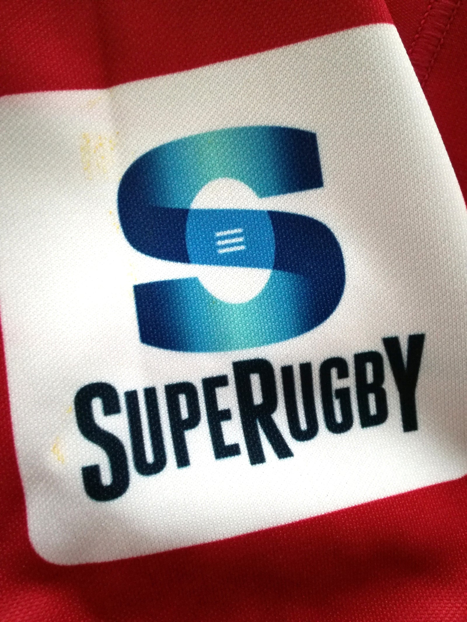 2014 Queensland Reds Home Super Rugby Shirt (L)