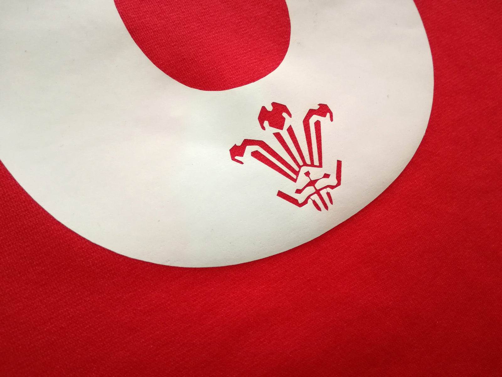 2004/05 Wales Home Pro-Fit Rugby Shirt #8 (XL)