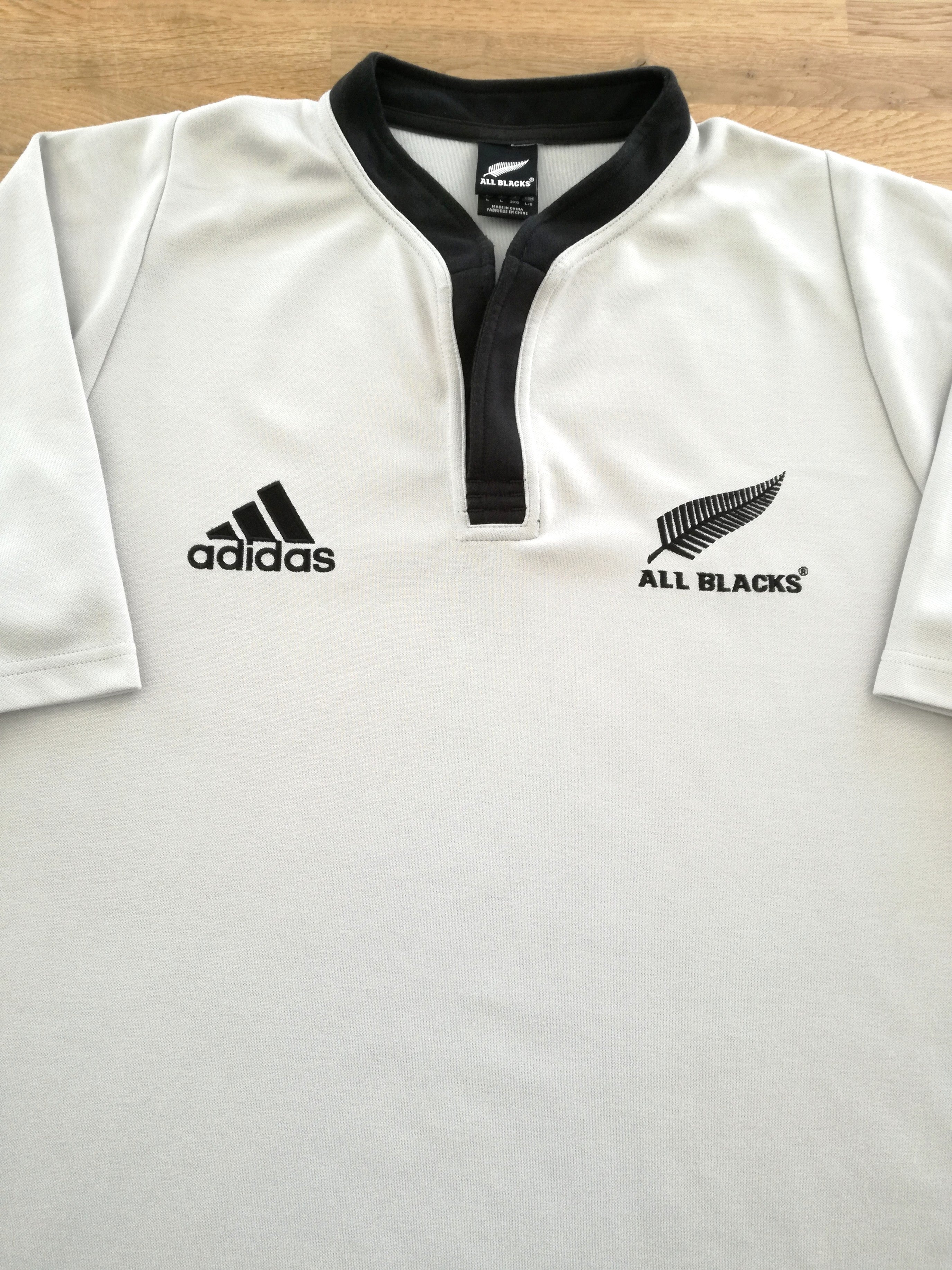 2002 New Zealand Away Rugby Shirt