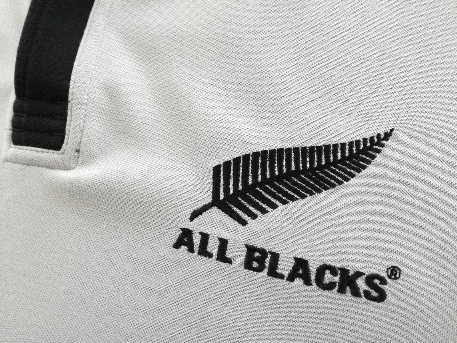 2002 New Zealand Away Rugby Shirt (L)