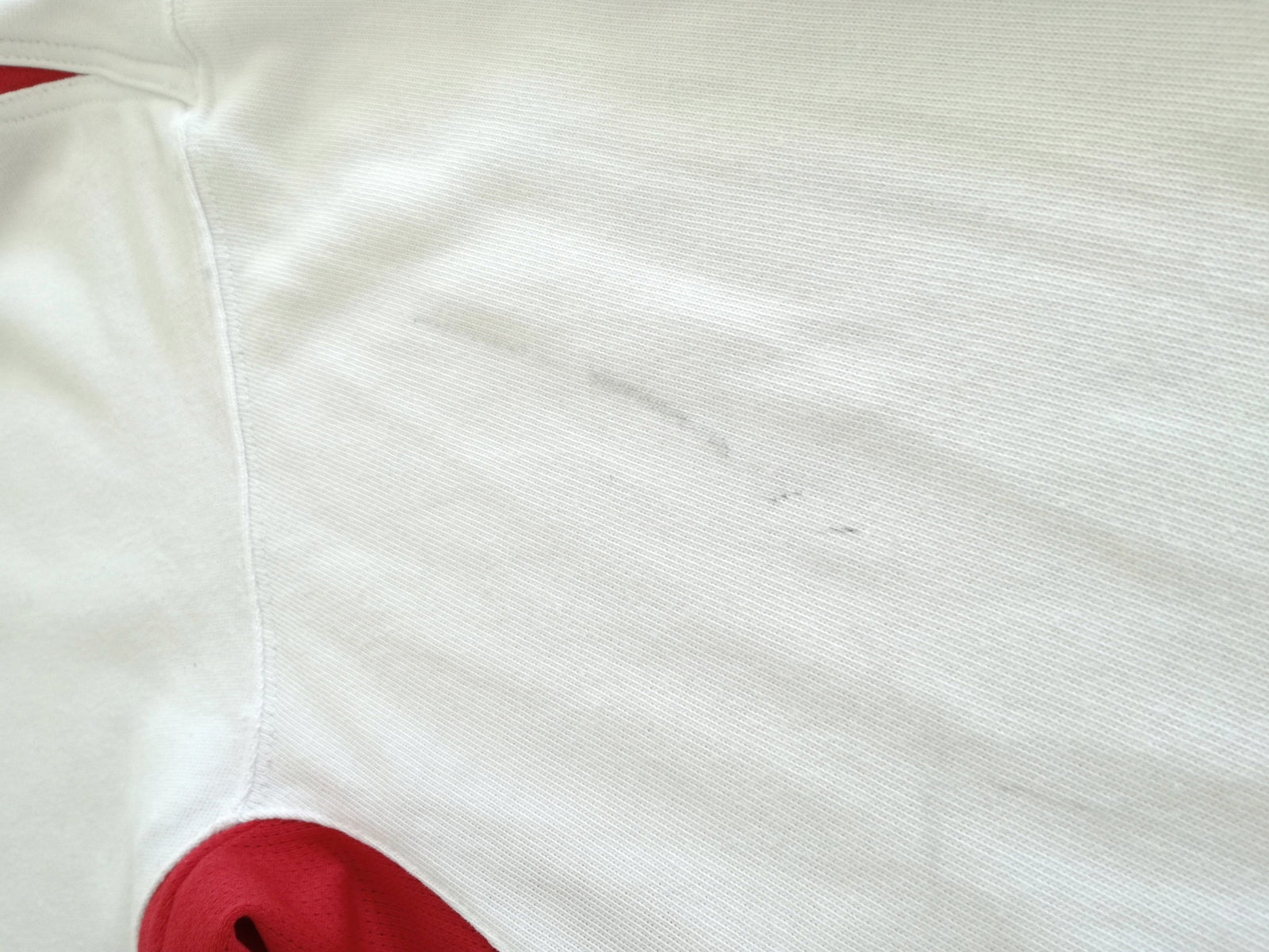 2003/04 England Home Rugby Shirt. (L)