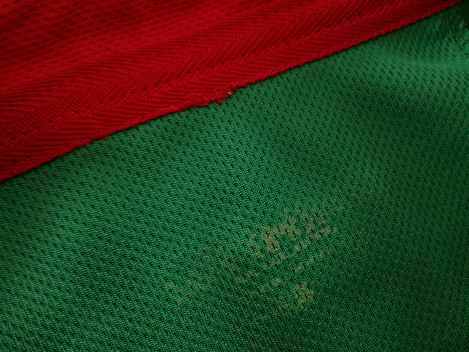 2009/10 Scarlets Away Rugby Shirt (M)