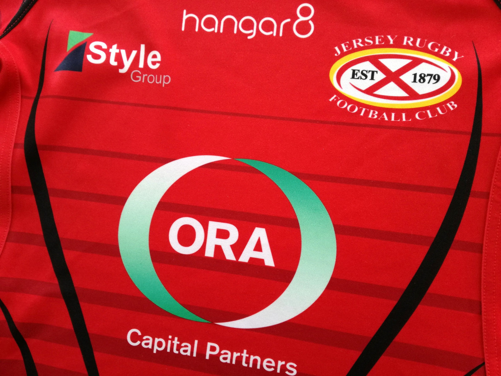 2013/14 Jersey Reds Home Championship Pro-Fit Rugby Shirt (M)