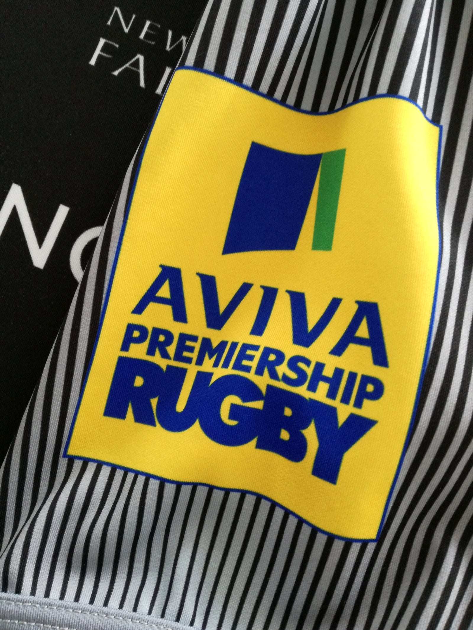 2017/18 Newcastle Falcons Home Premiership Rugby Shirt (M)