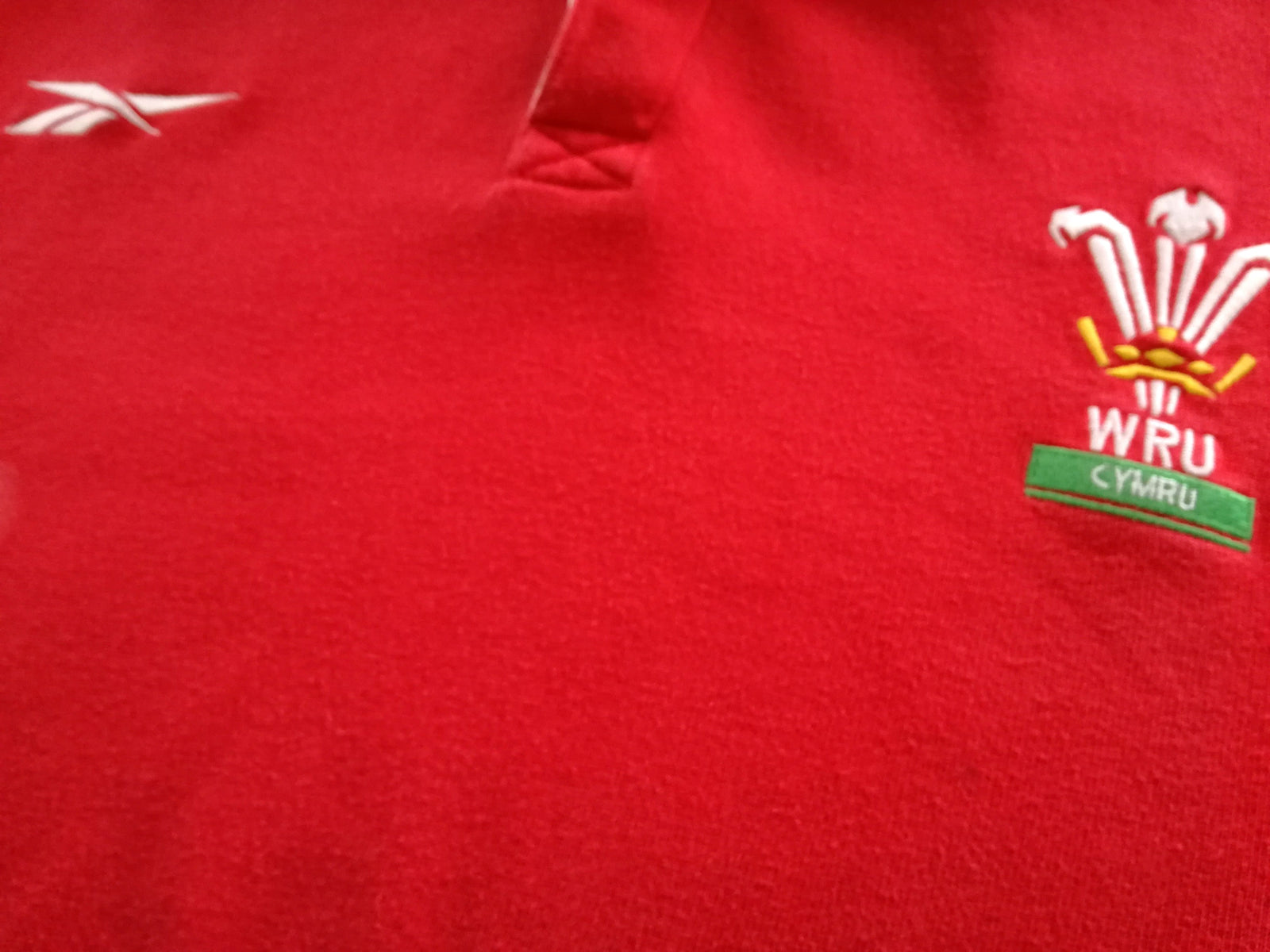 1998/99 Wales Home Rugby Shirt. (XL)