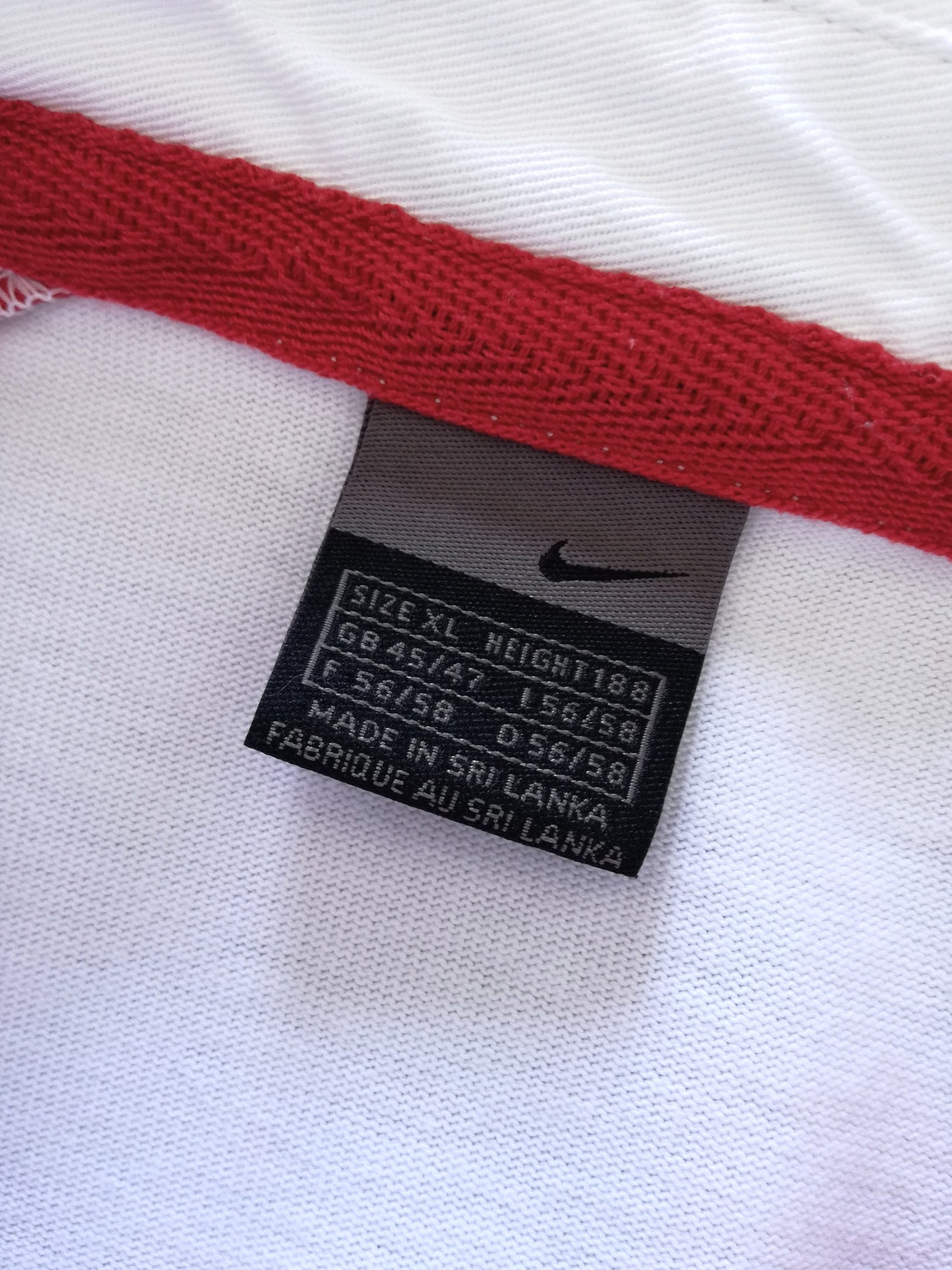 2003/04 England Home Rugby Shirt. (XL)