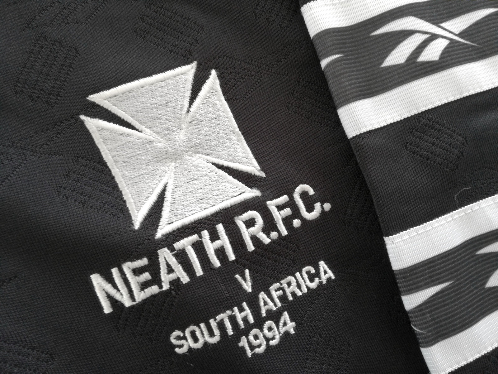 1994 Neath RFC 'vs South Africa' Home Rugby Shirt (L)
