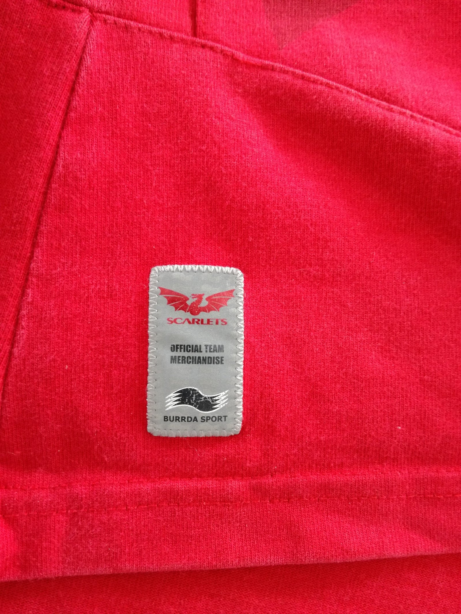 2011/12 Scarlets Home Rugby Shirt (M)