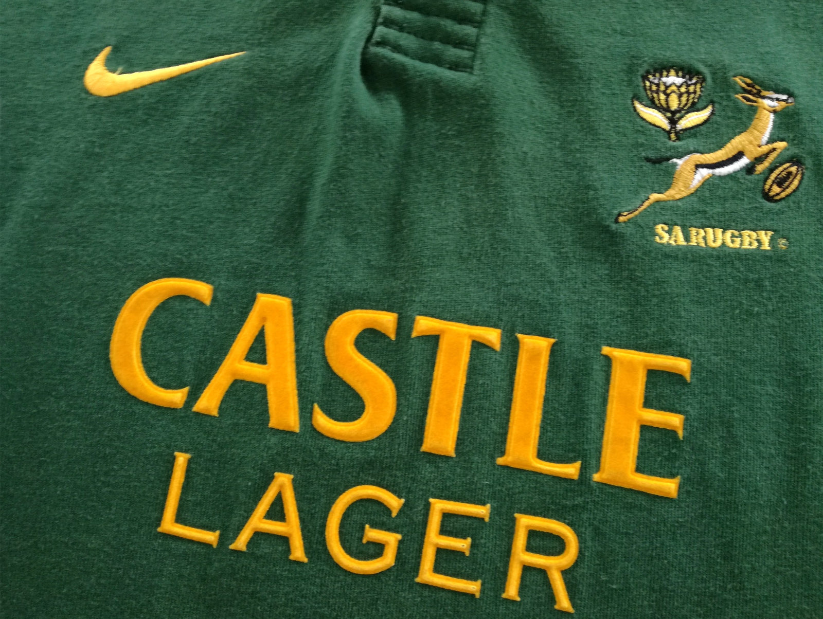 2001 South Africa Home Rugby Shirt. (L)